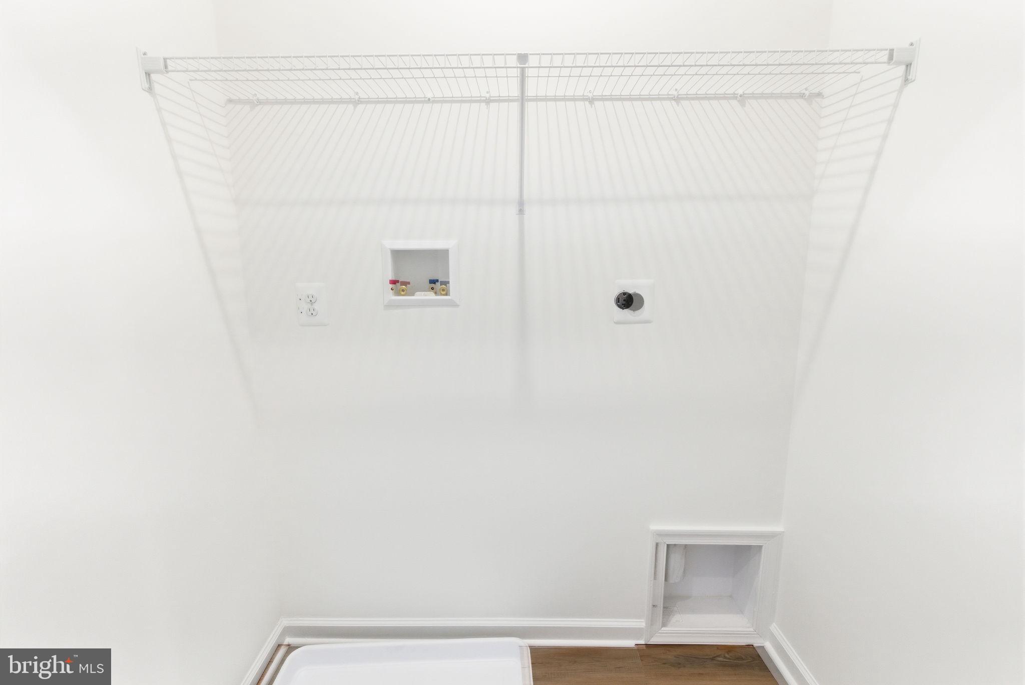 VILLAGES AT COURTHOUSE SQUARE - Residential