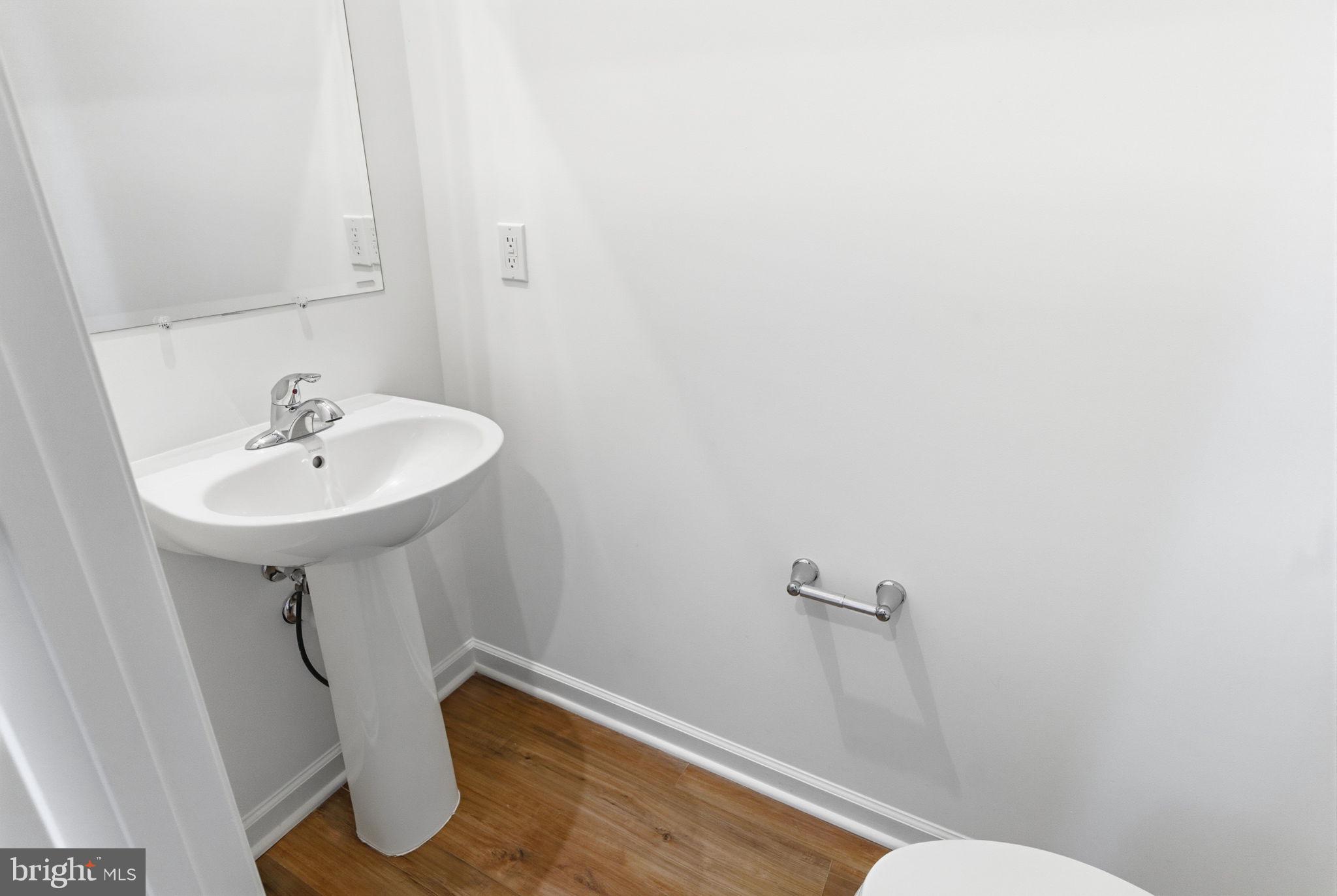 VILLAGES AT COURTHOUSE SQUARE - Residential