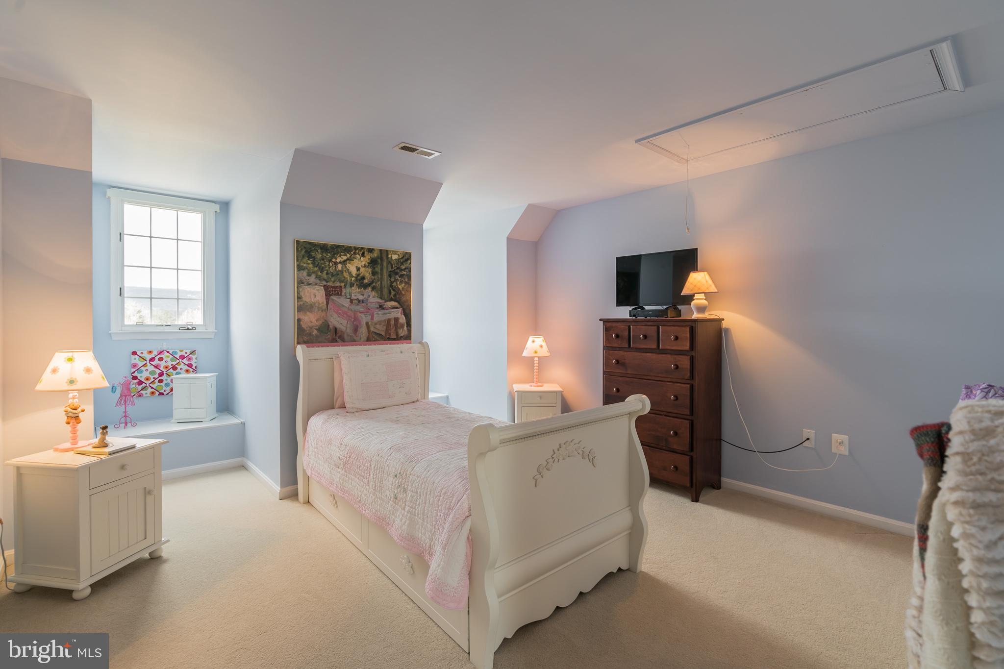 DEVONSHIRE - Residential