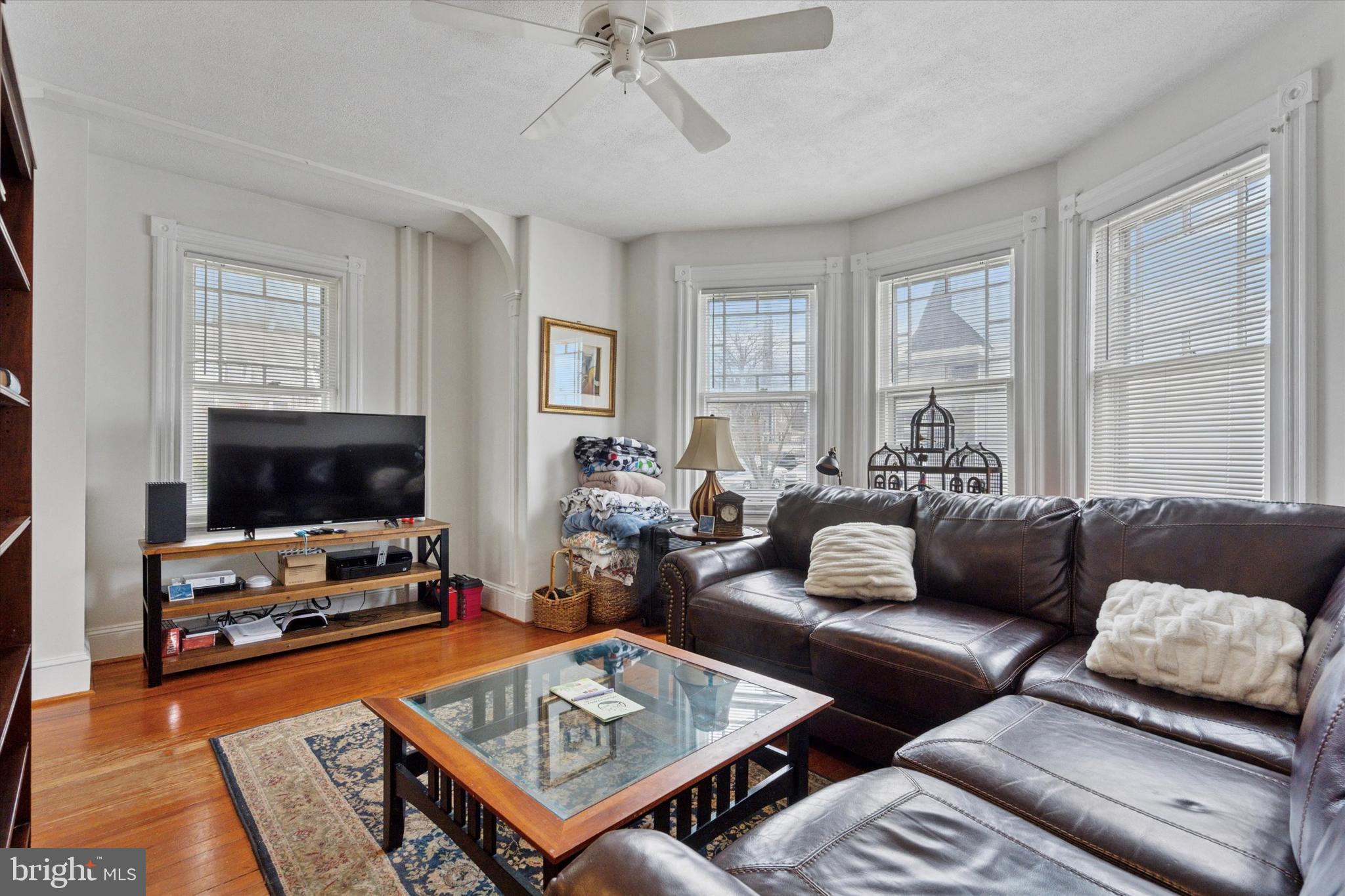 OAKMONT - Residential Lease