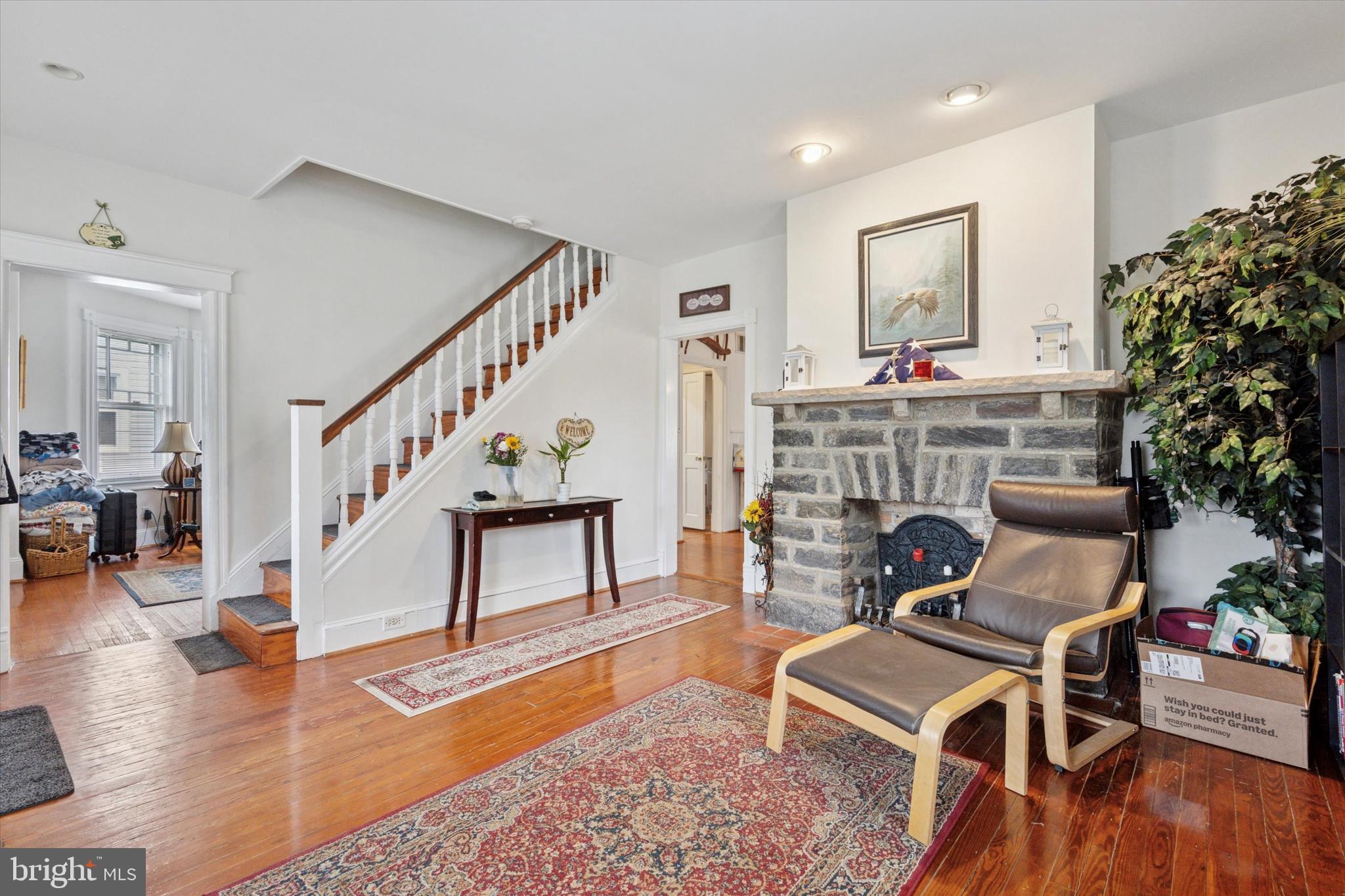 OAKMONT - Residential Lease