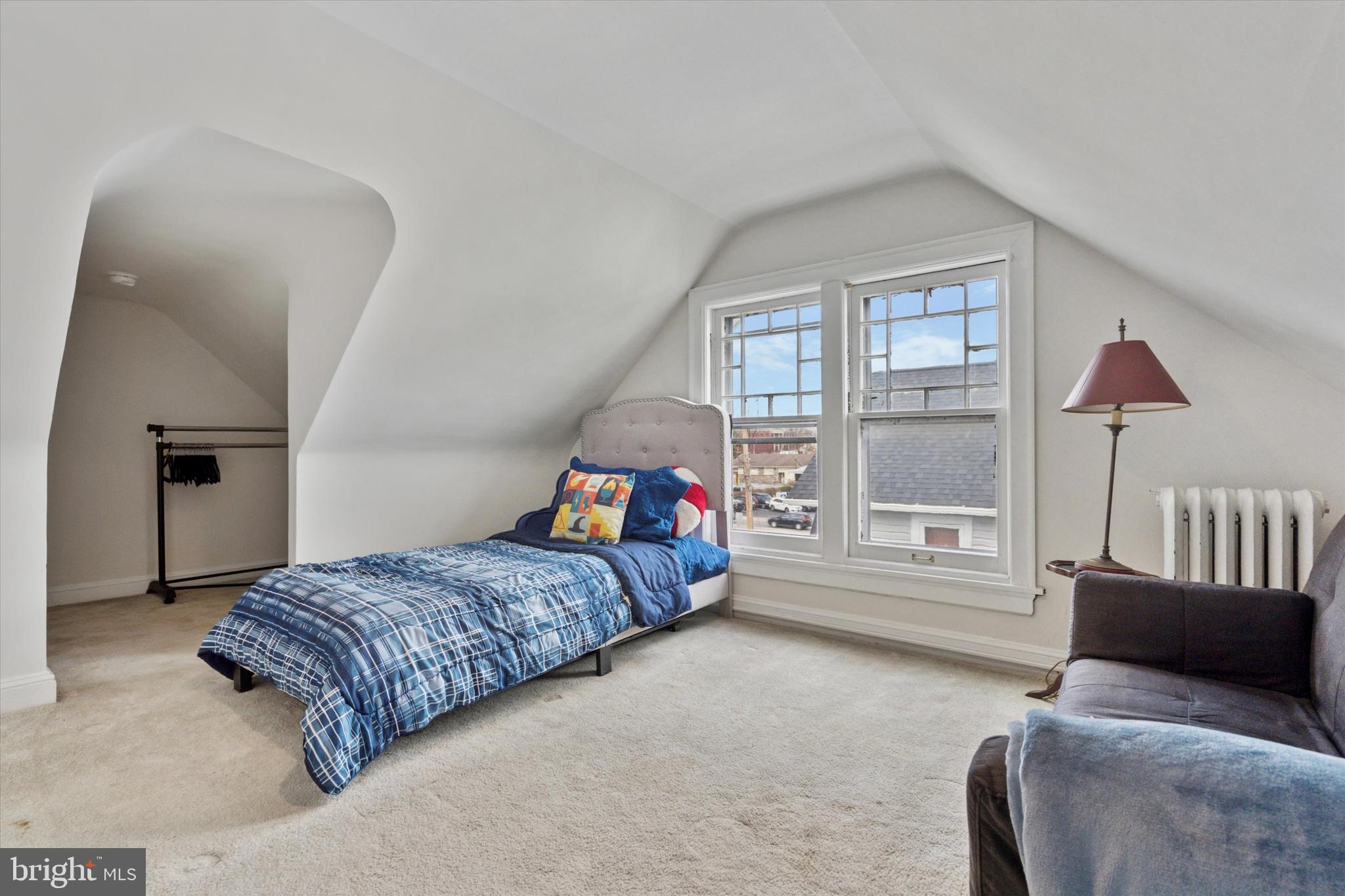 OAKMONT - Residential Lease