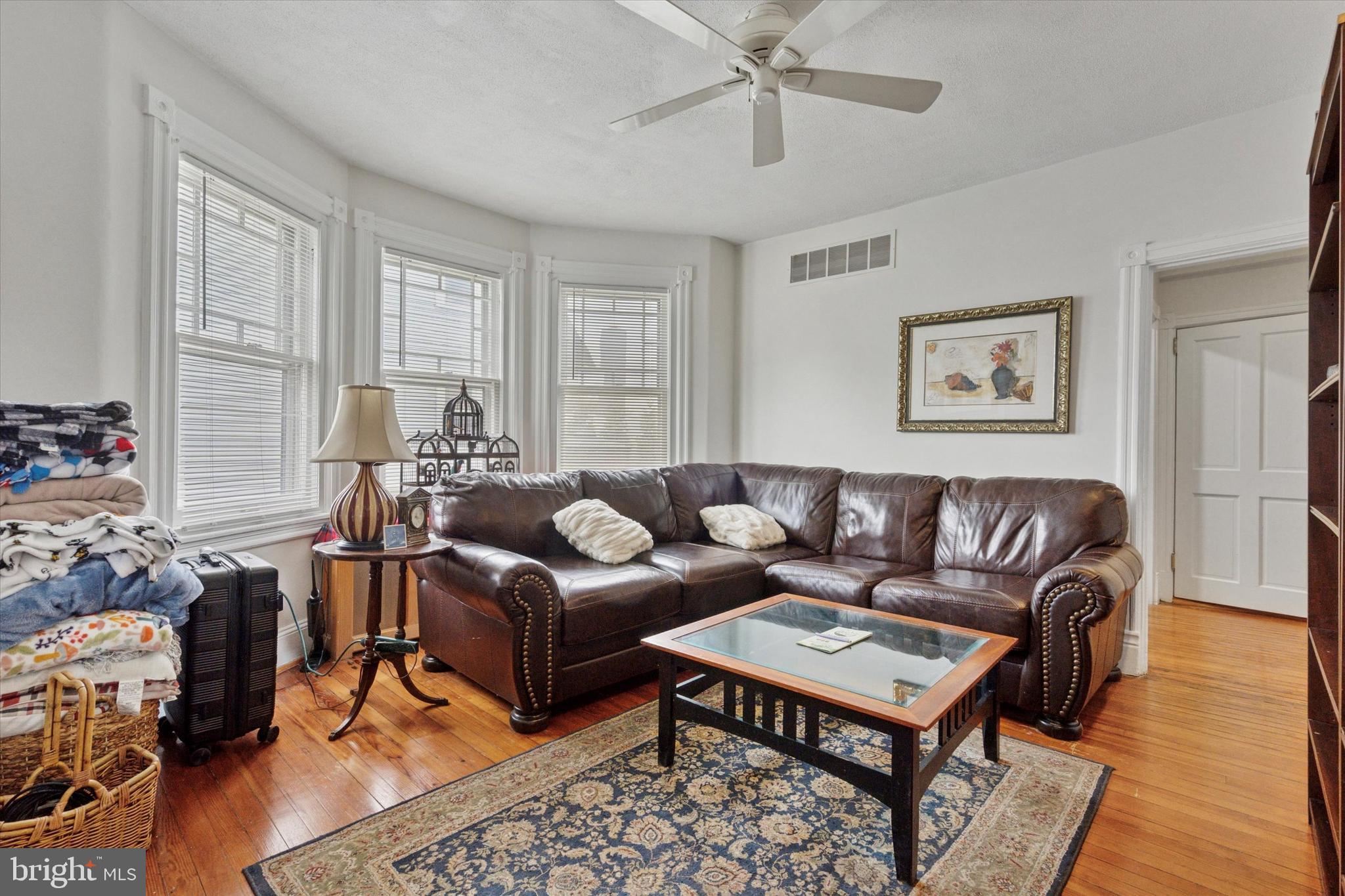 OAKMONT - Residential Lease