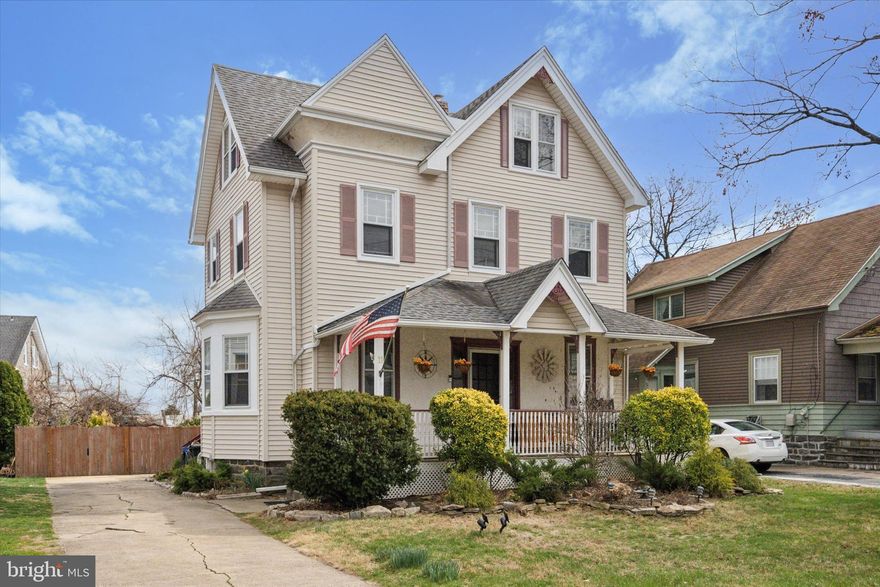 A wonderful opportunity to rent a beautiful farmhouse in Havertown with a phenomenal walkability, picturesque front porch, great private drive, large backyard and 4+ bedrooms for a very versatile floor plan. The first floor has a large living room with a stone surround fireplace, beautiful original hardwood floors and a ton of natural light pouring in. In addition to the living room is another living space that the current owners use as a family room. The large formal dining room has a large cased opening to the eat-in kitchen offering access to the large deck and backyard! The kitchen has oak cabinets, new vinyl flooring, newer stainless steel appliances and recessed lighting. The first floor also has a large laundry room and a powder room! The 2nd floor has 3 bedrooms, all nice in size and a hall bath. The 3rd floor has 2 rooms- large enough to be bedrooms if needed. Office space, play space, guest rooms, you name it! This home is unique in its charm and finishes, yet it offers today's needed space and versatility. Take advantage of this Oakmont location and walk to shops, dining such as Brick & Brew, The Crossbar and Wawa! Parks, schools, public transit and the library are all very close by. This is a very special home in Haverford Township.