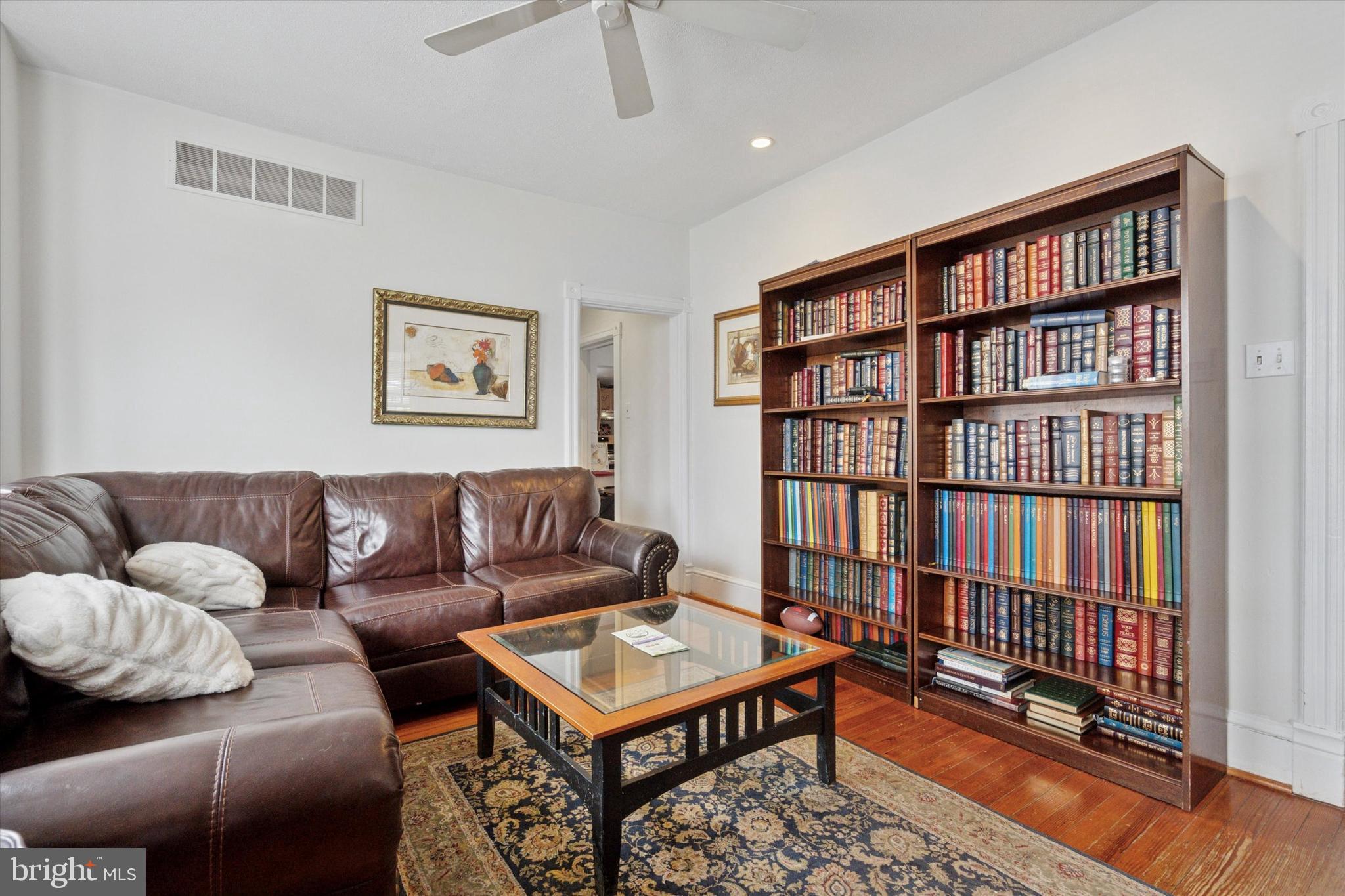 OAKMONT - Residential Lease