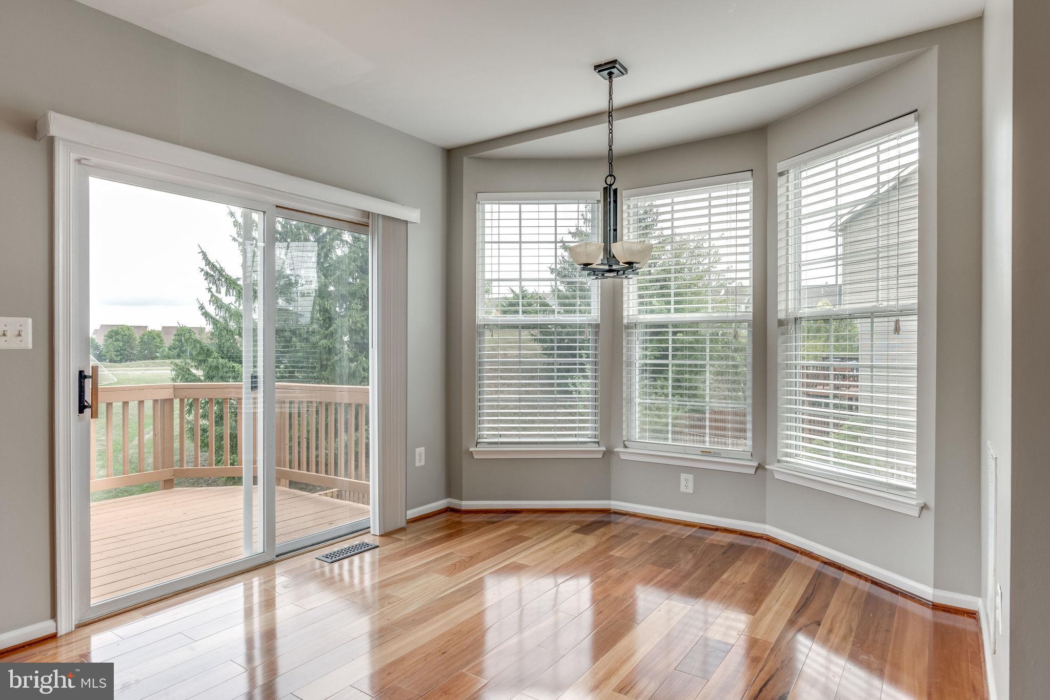 ASHBURN VILLAGE - Residential Lease