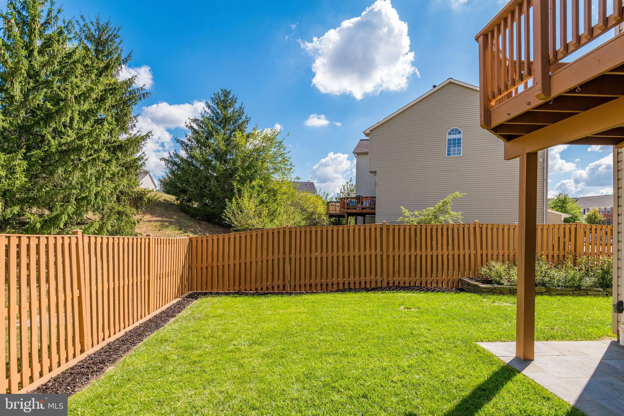 ASHBURN VILLAGE - Residential Lease