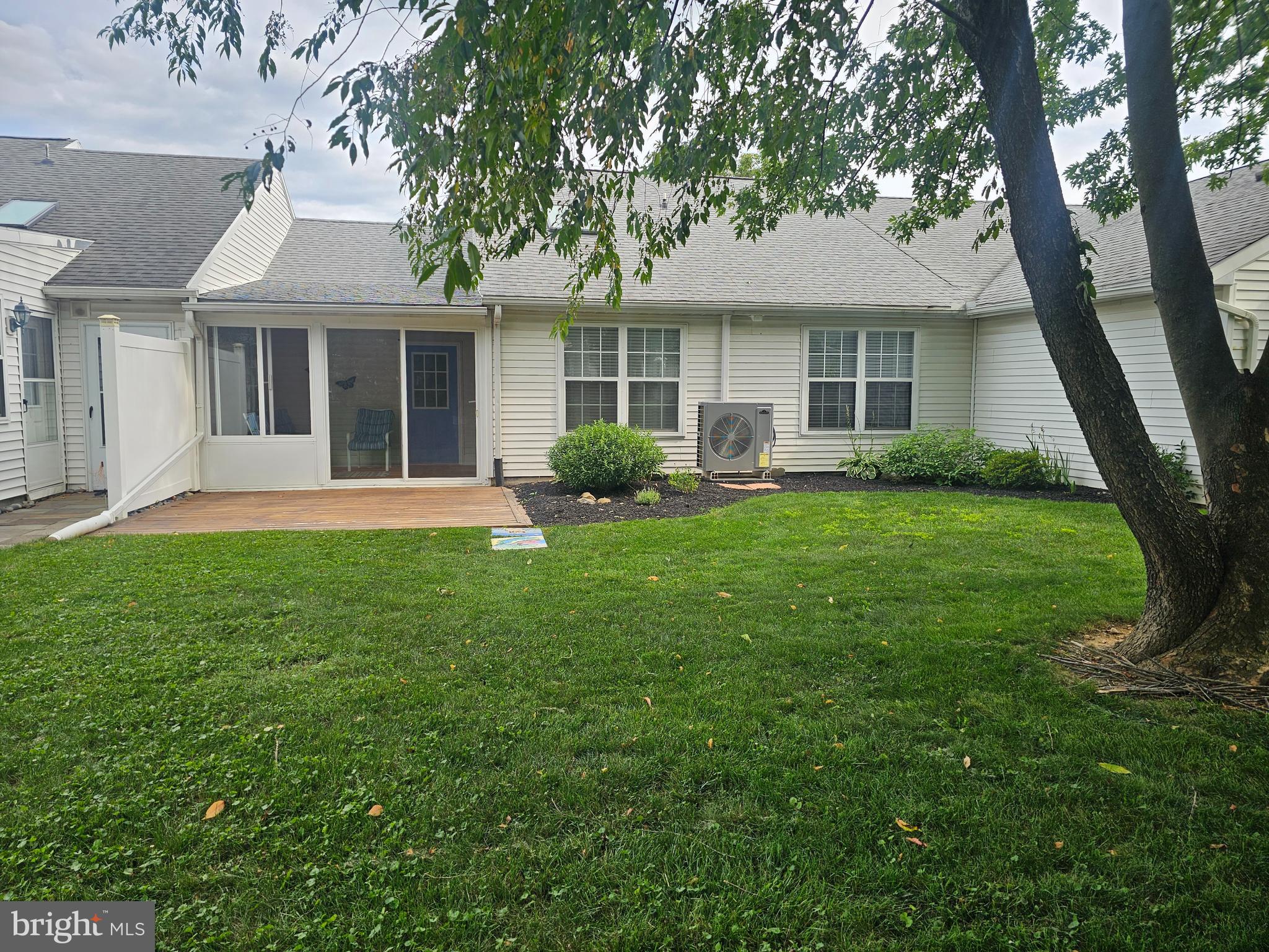 29 WESTFIELDS DRIVE