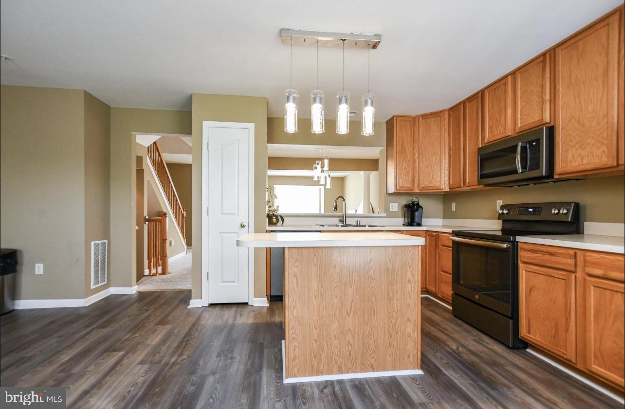 CHARLES CROSSING - Residential