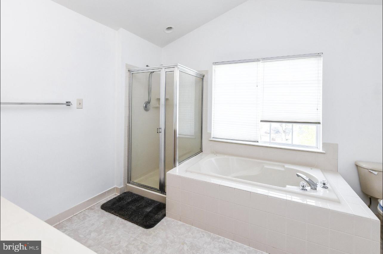 CHARLES CROSSING - Residential