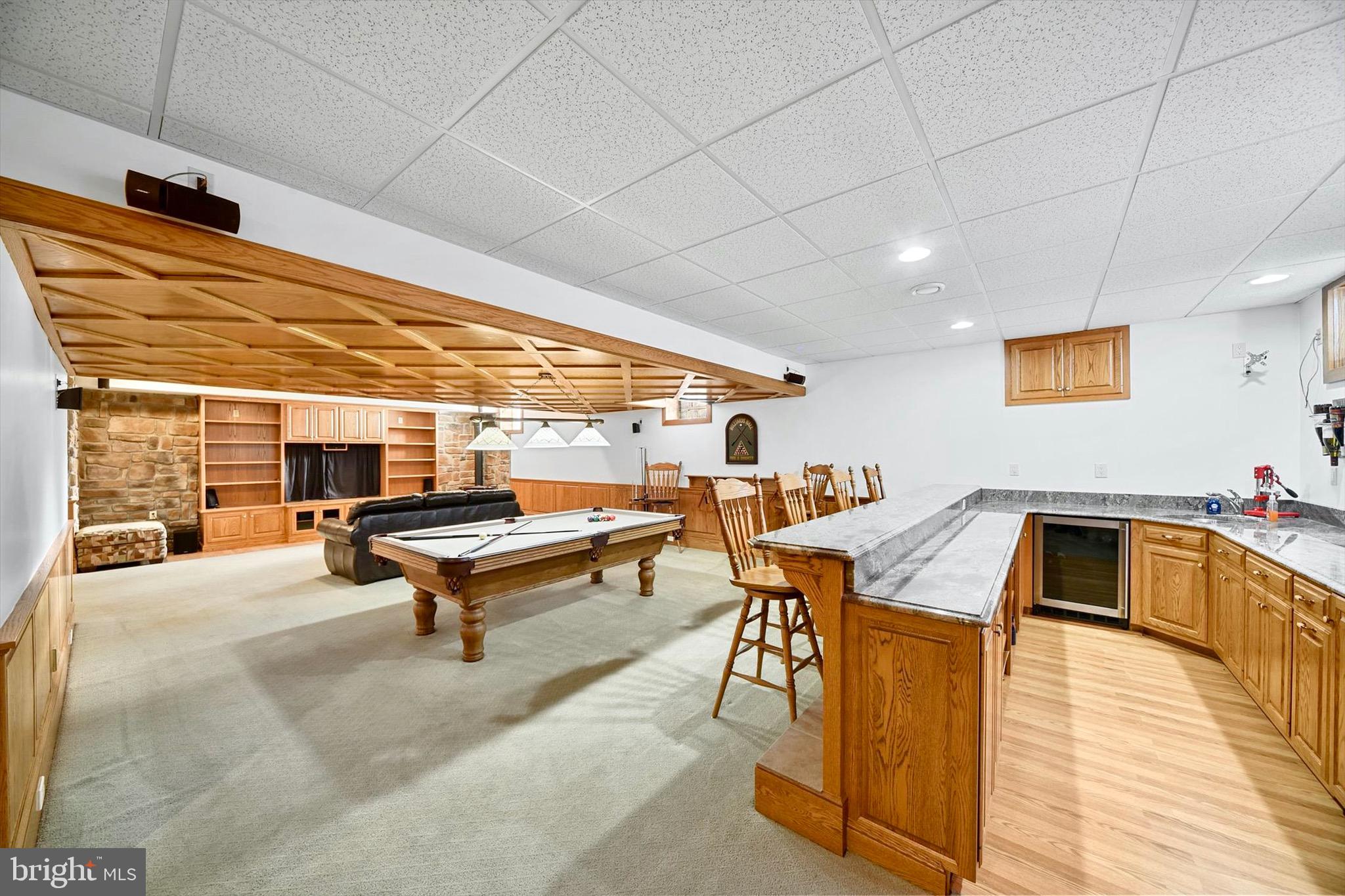 HUNT FIELDS - Residential