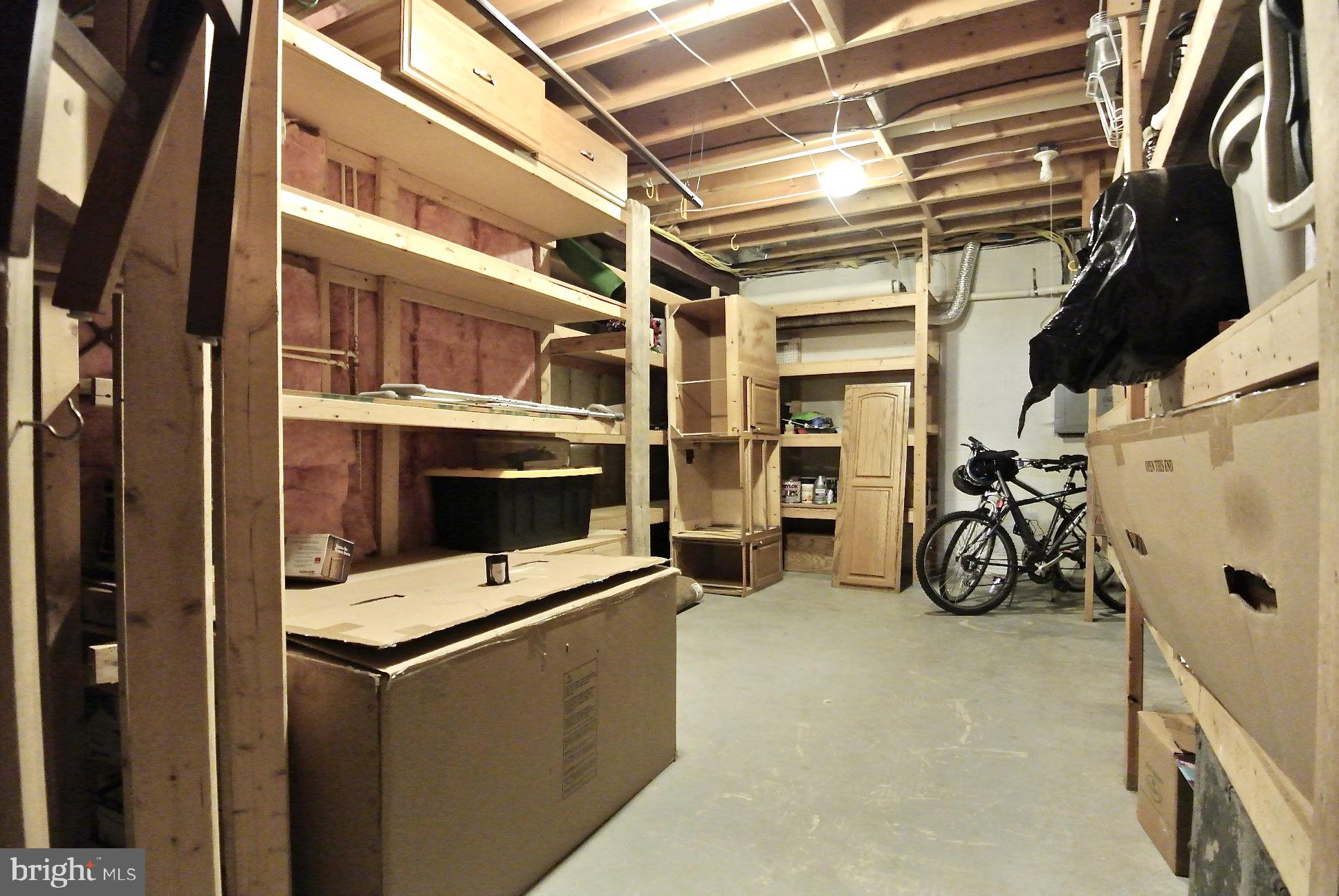 HUNT FIELDS - Residential