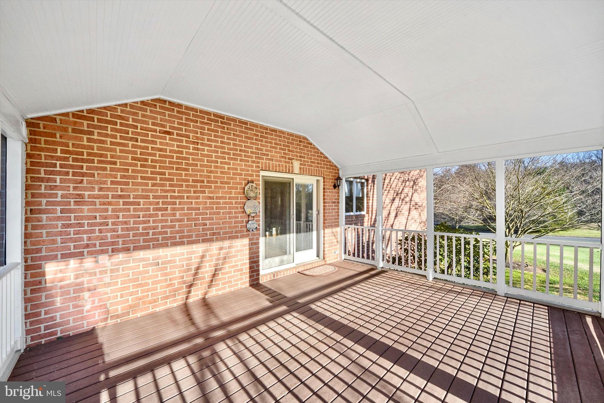 HUNT FIELDS - Residential