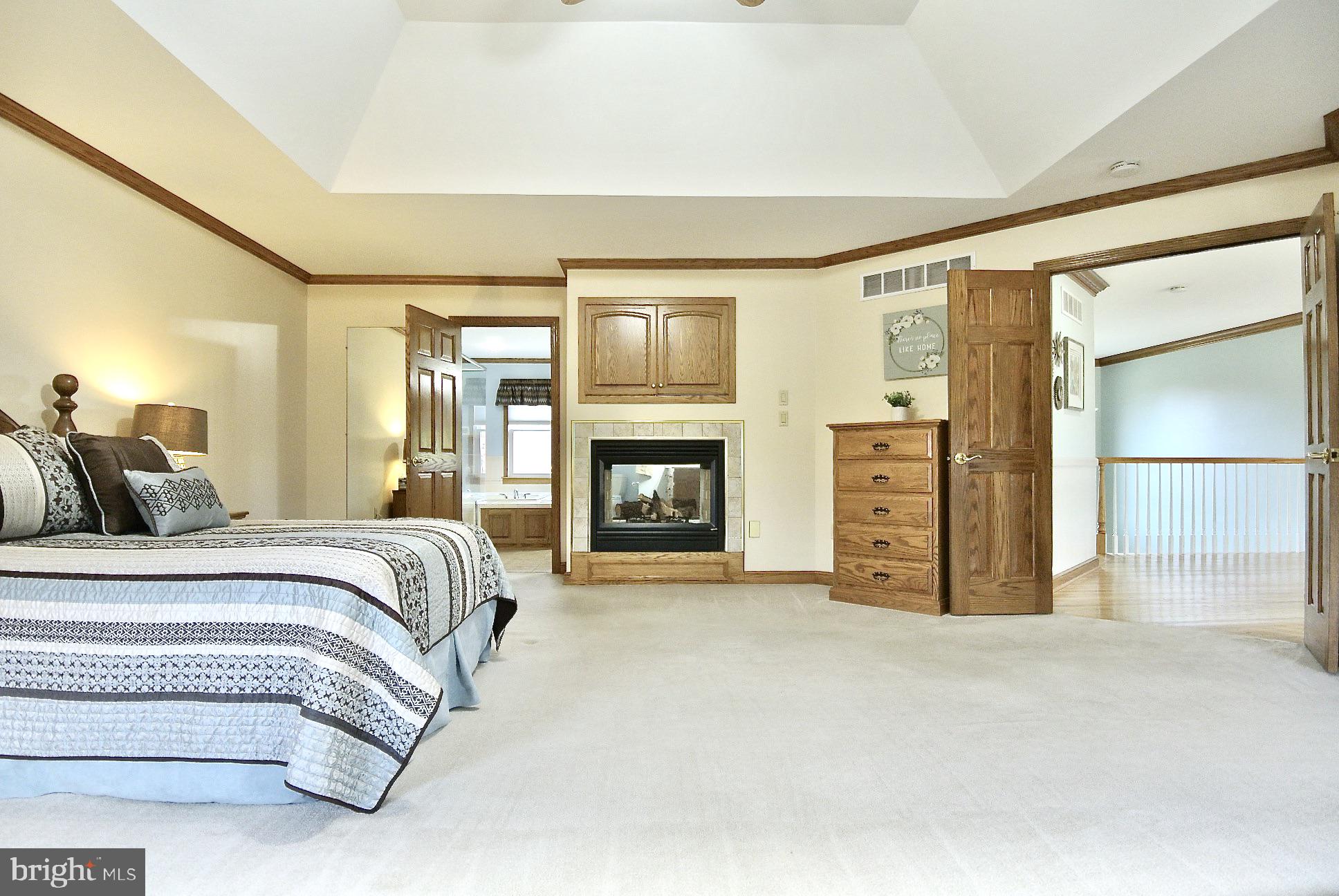 HUNT FIELDS - Residential