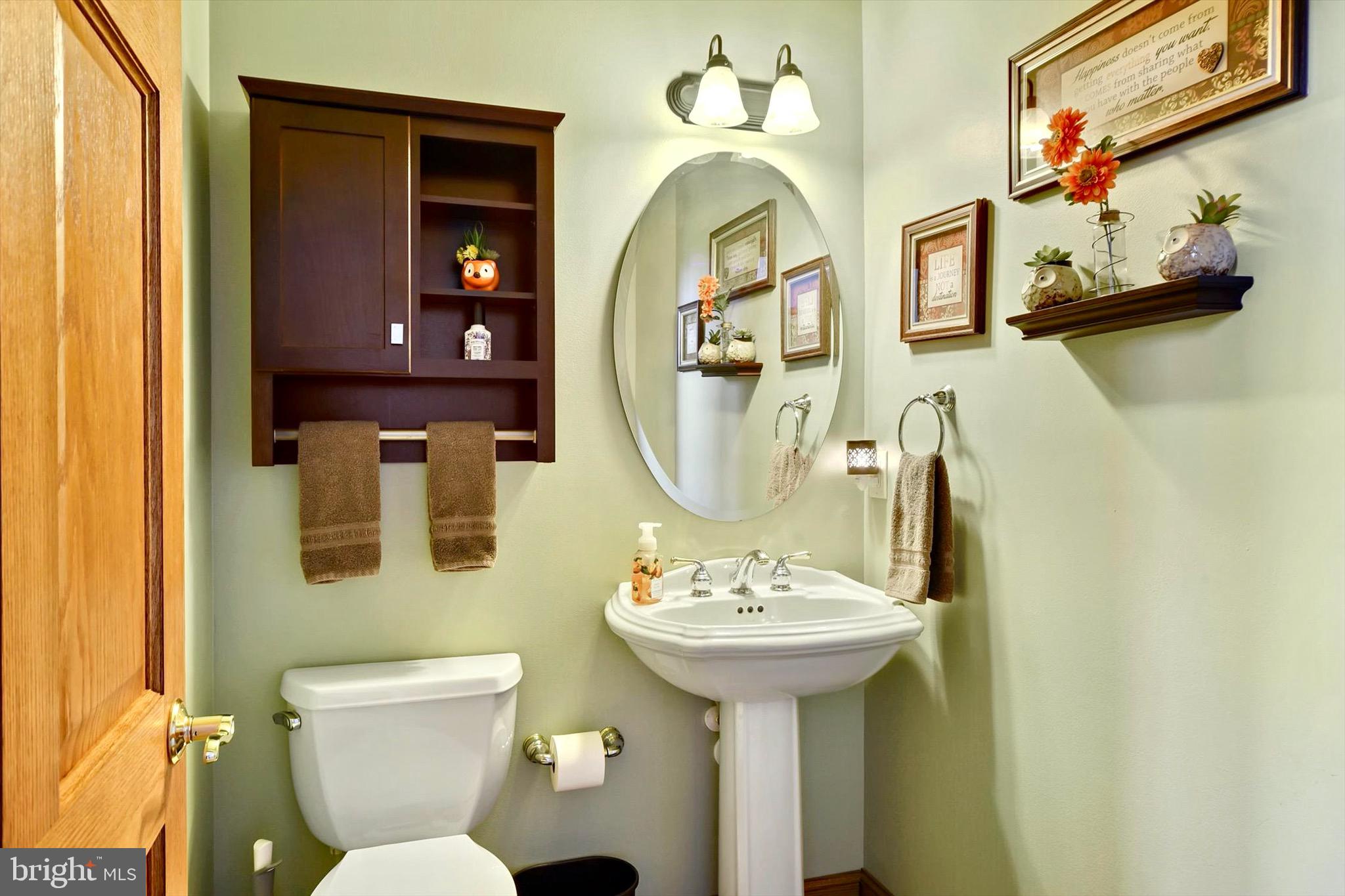 HUNT FIELDS - Residential