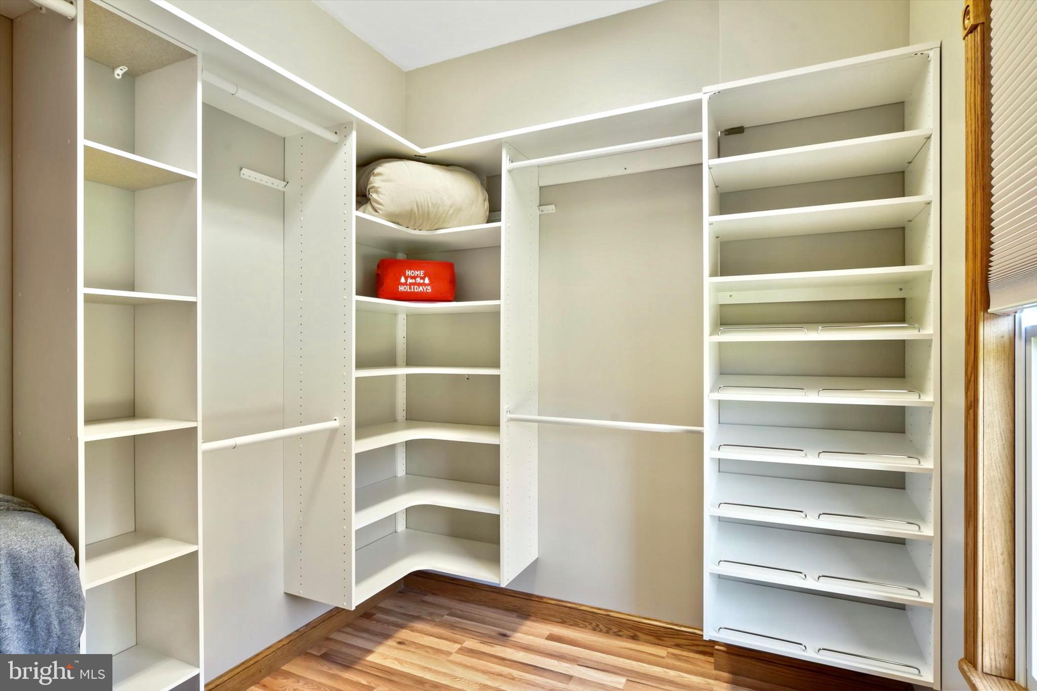 HUNT FIELDS - Residential