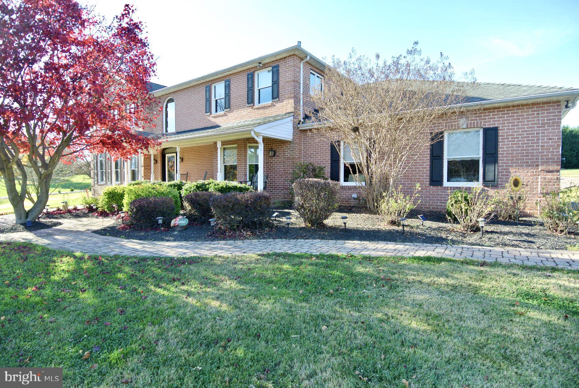 HUNT FIELDS - Residential