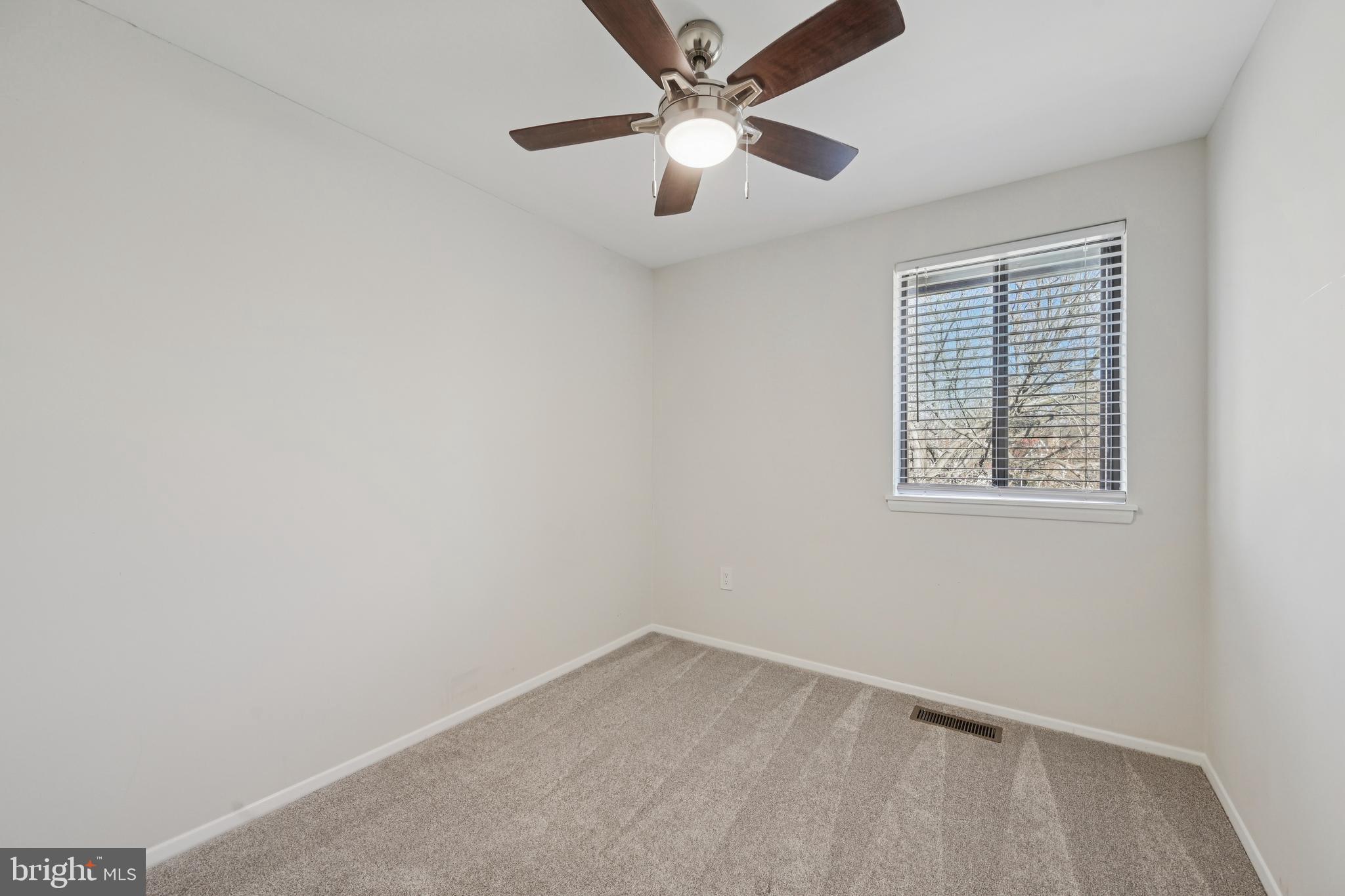 SOUTHWICK - Residential