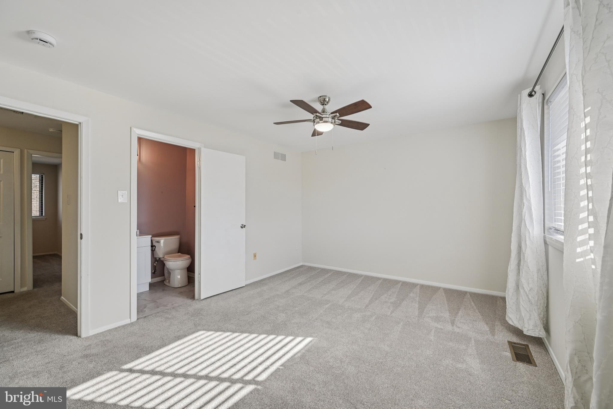 SOUTHWICK - Residential