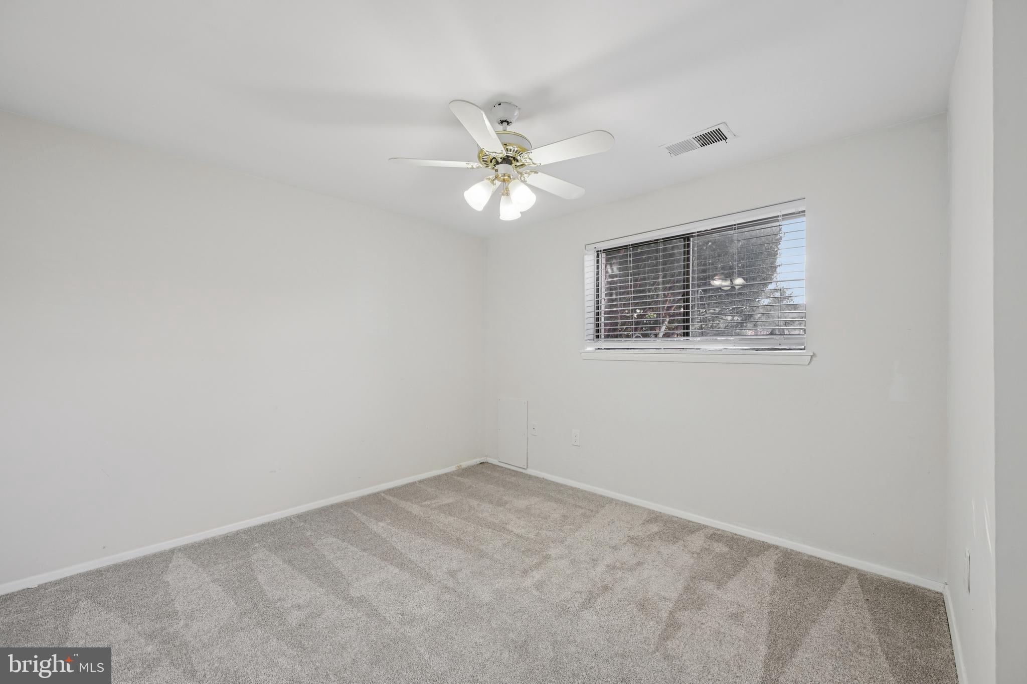 SOUTHWICK - Residential