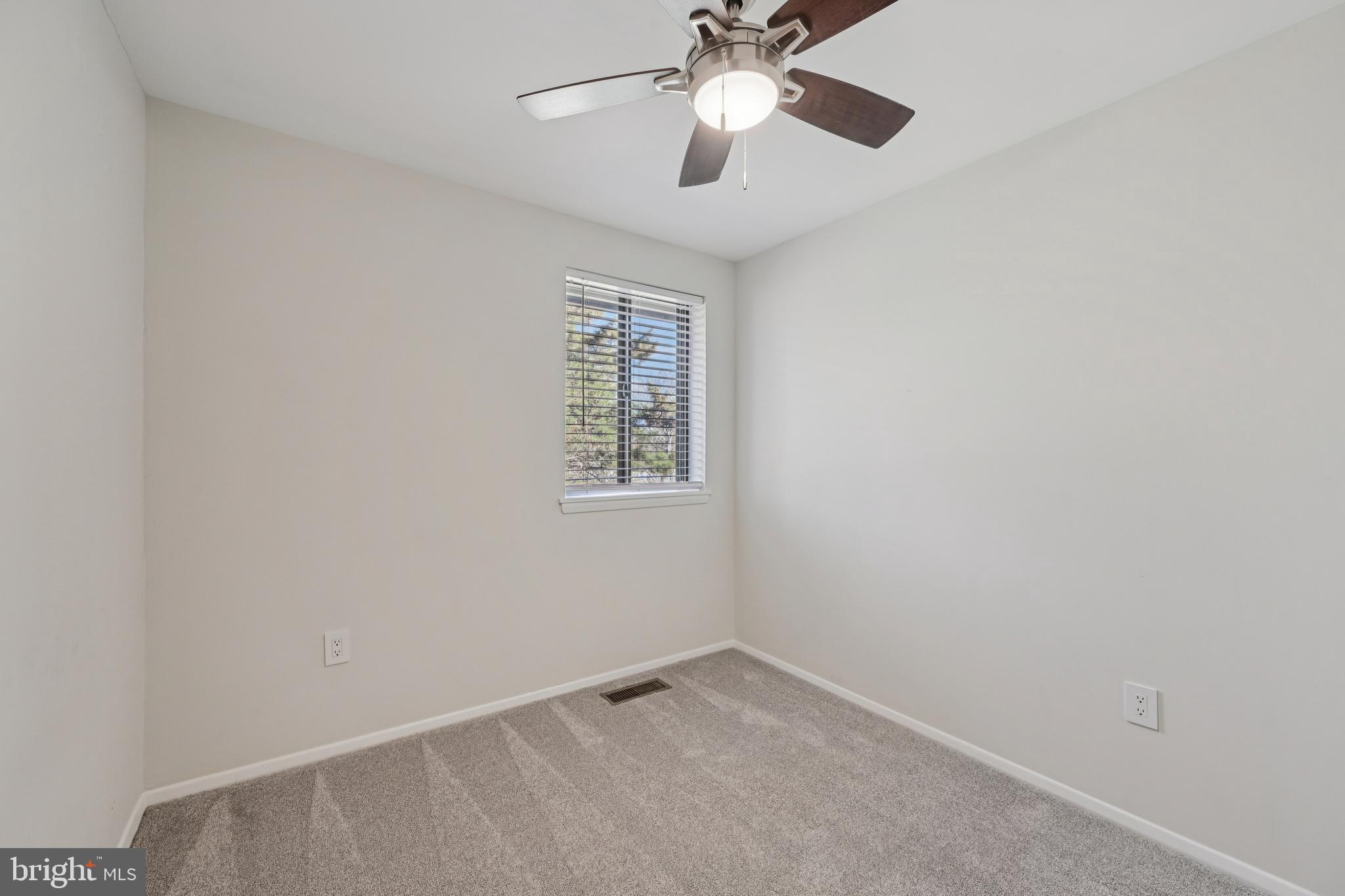 SOUTHWICK - Residential