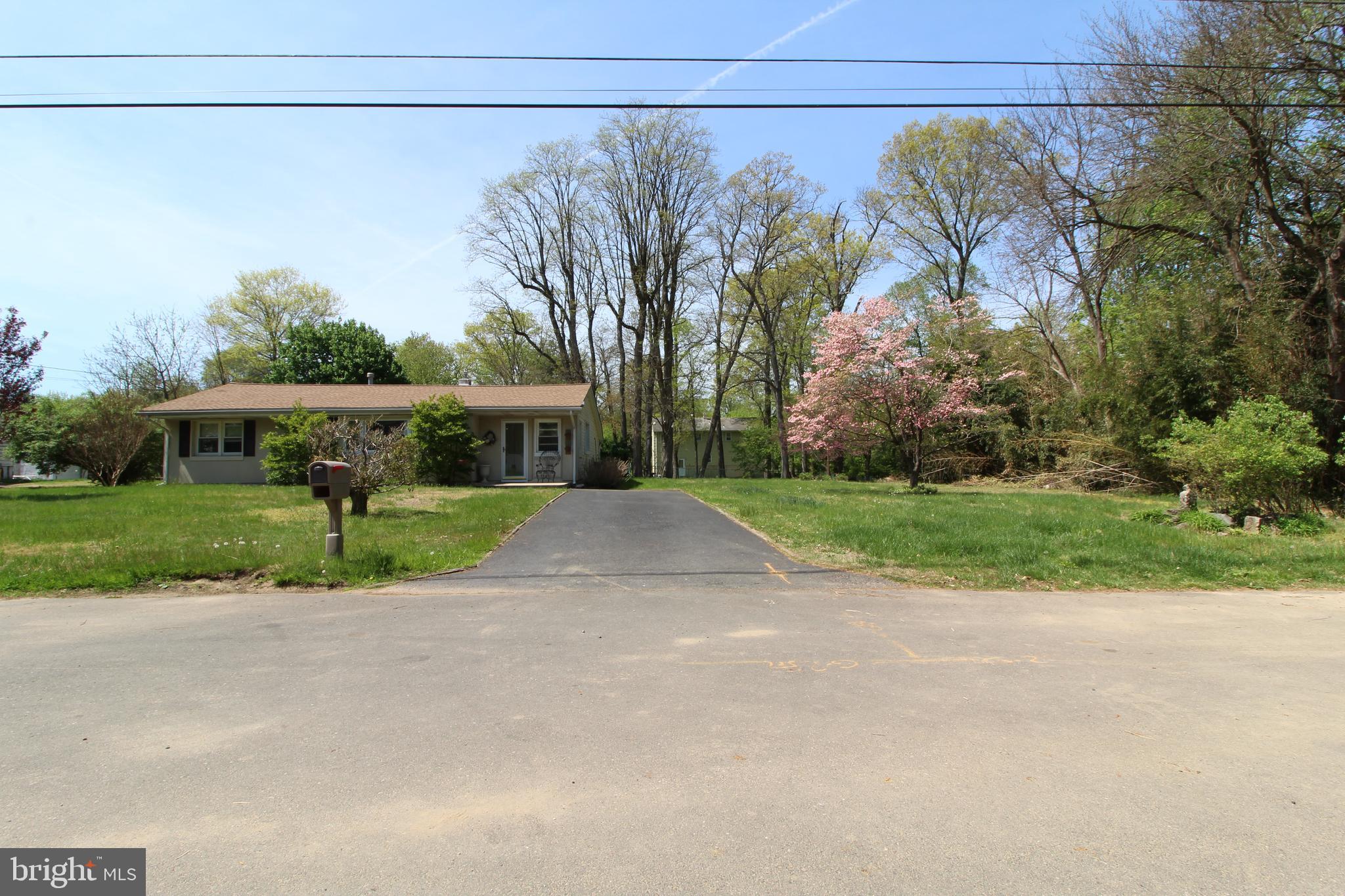 21 VETTERLEIN AVENUE