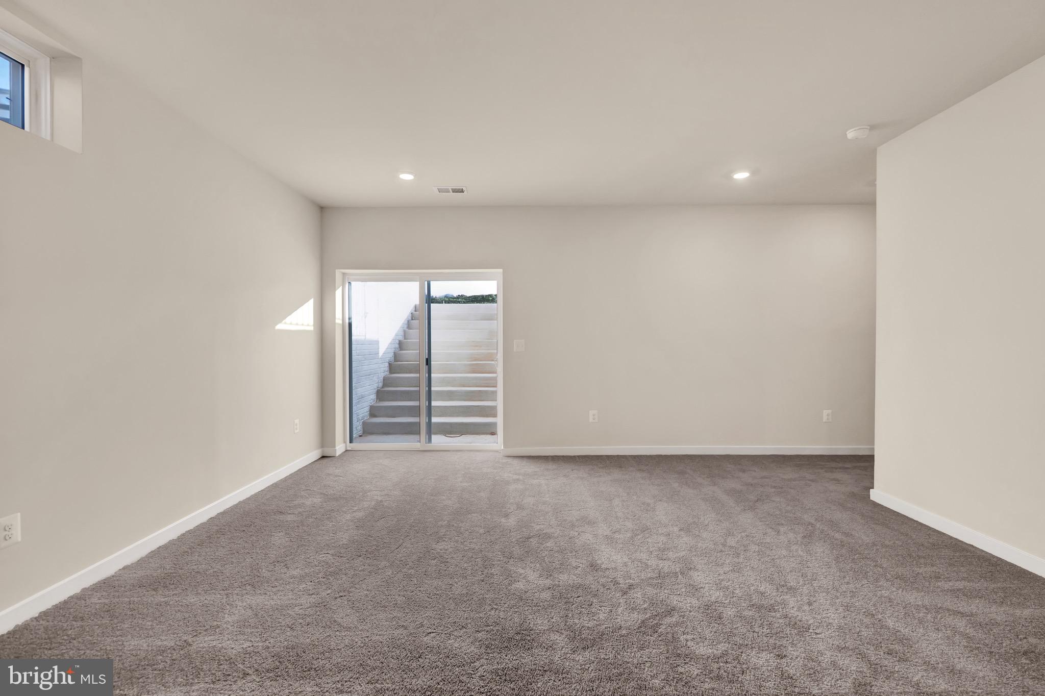 SHENANDOAH SPRINGS - Residential