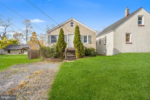 4 Creekview Ave, Bordentown, NJ MLS: NJBL2098458