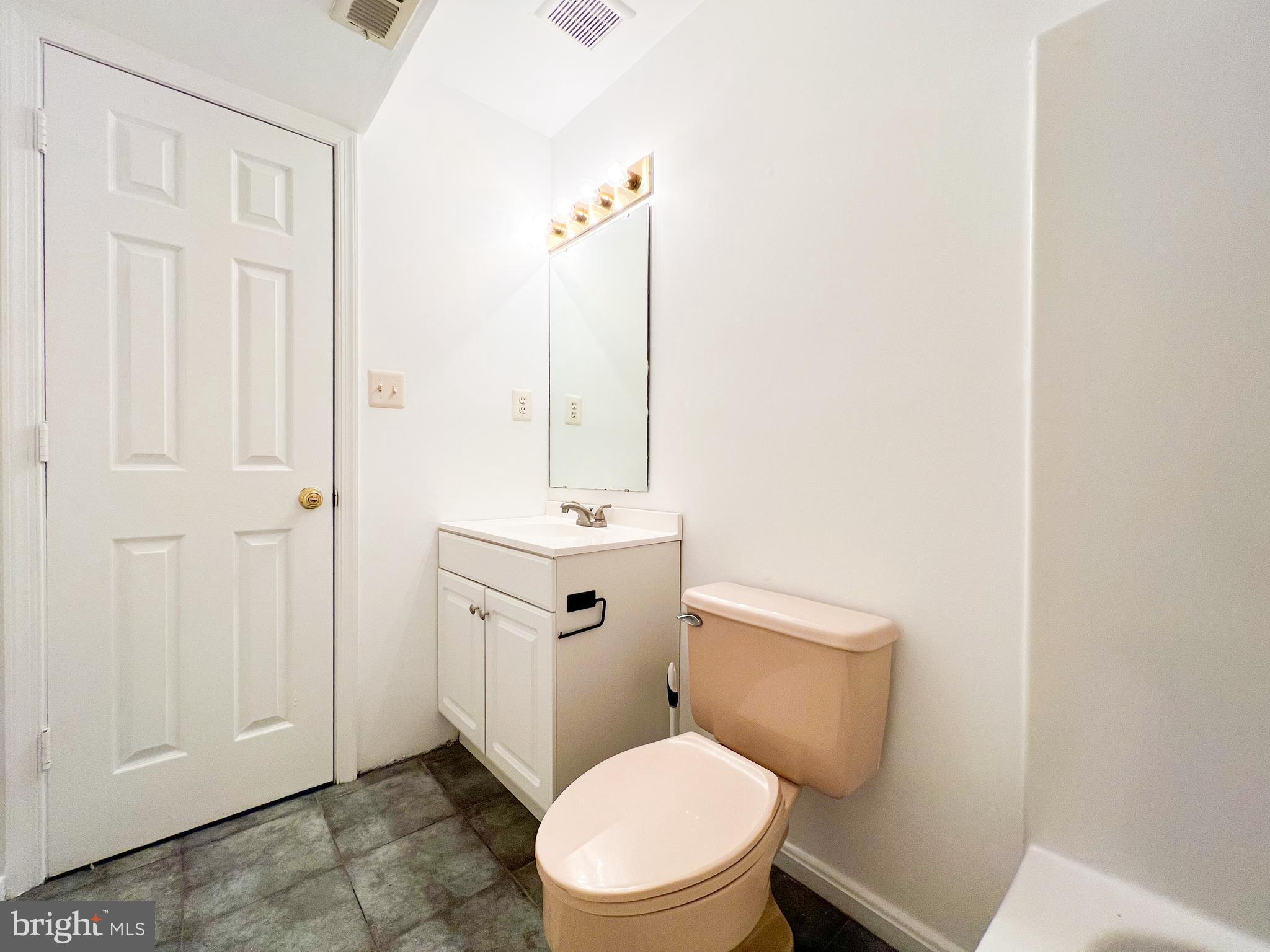 MARLTON 01 - Residential Lease