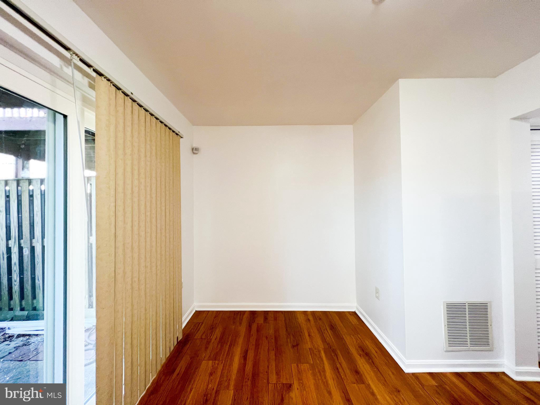 MARLTON 01 - Residential Lease