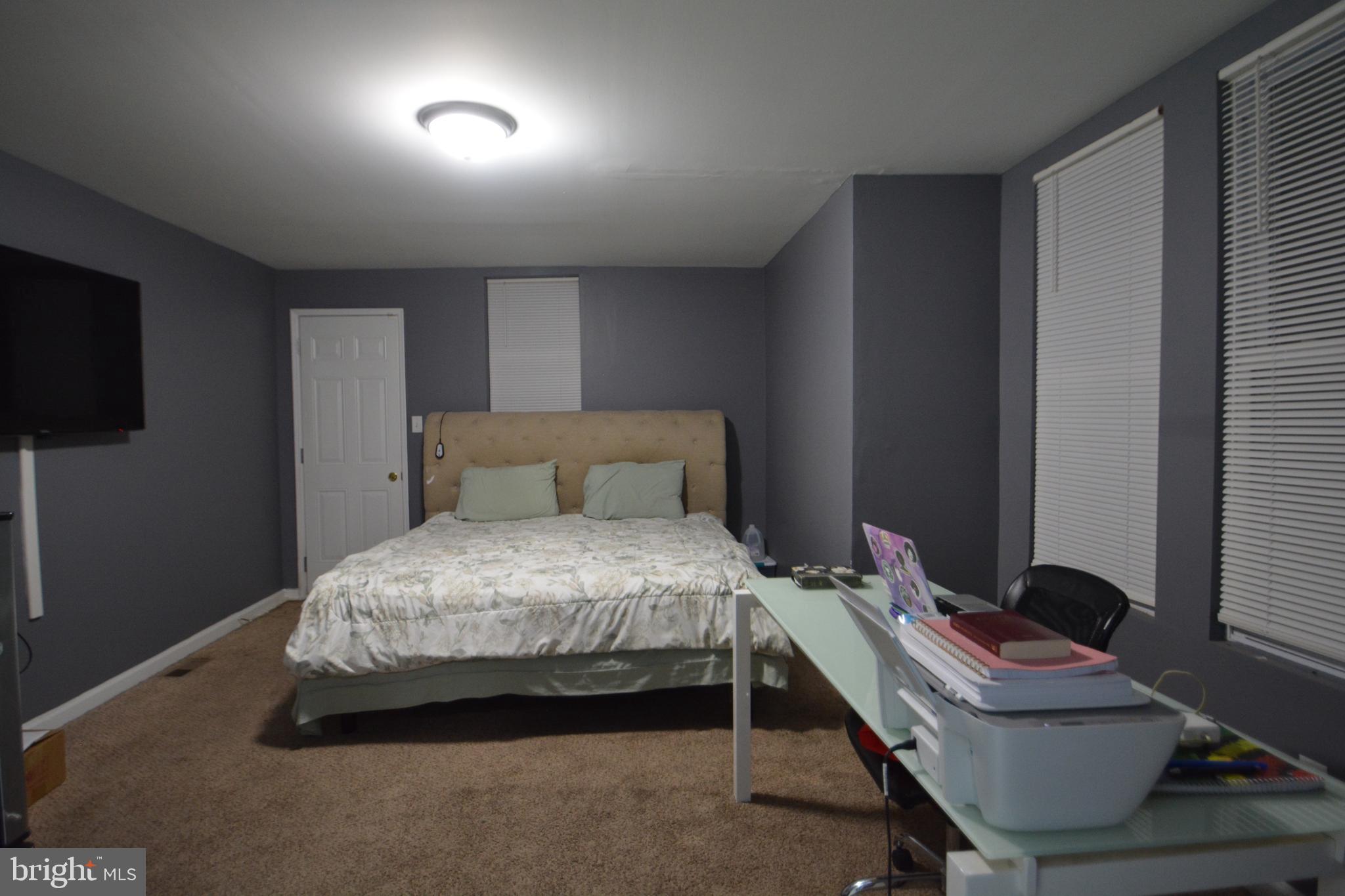 OVERBROOK - Residential