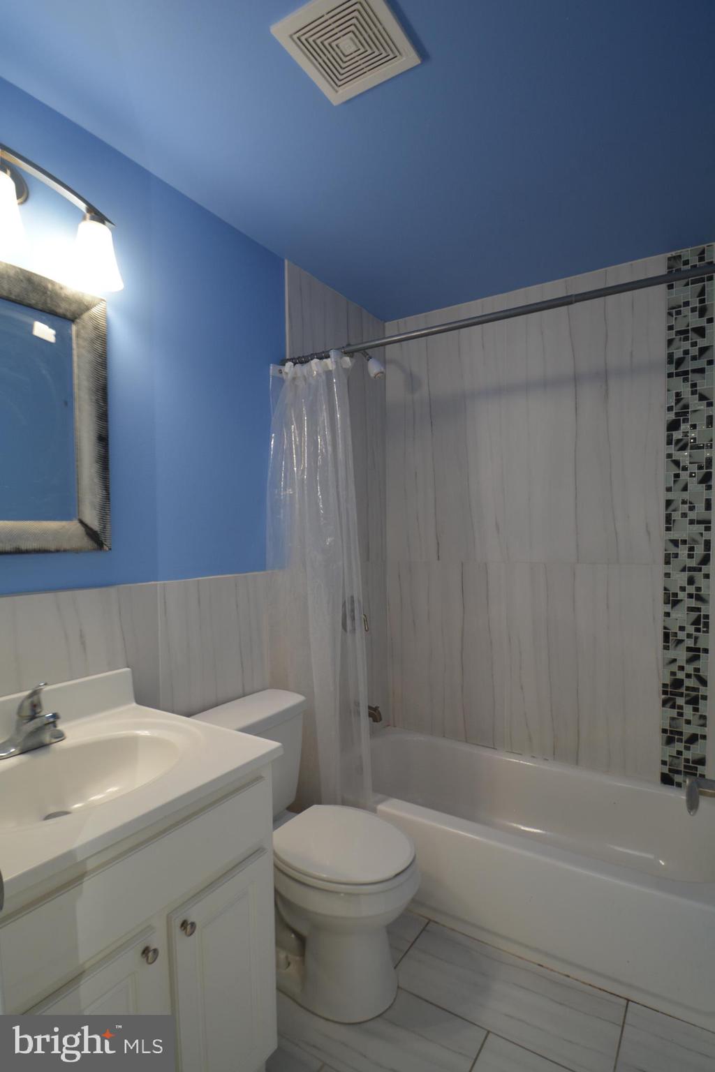 OVERBROOK - Residential