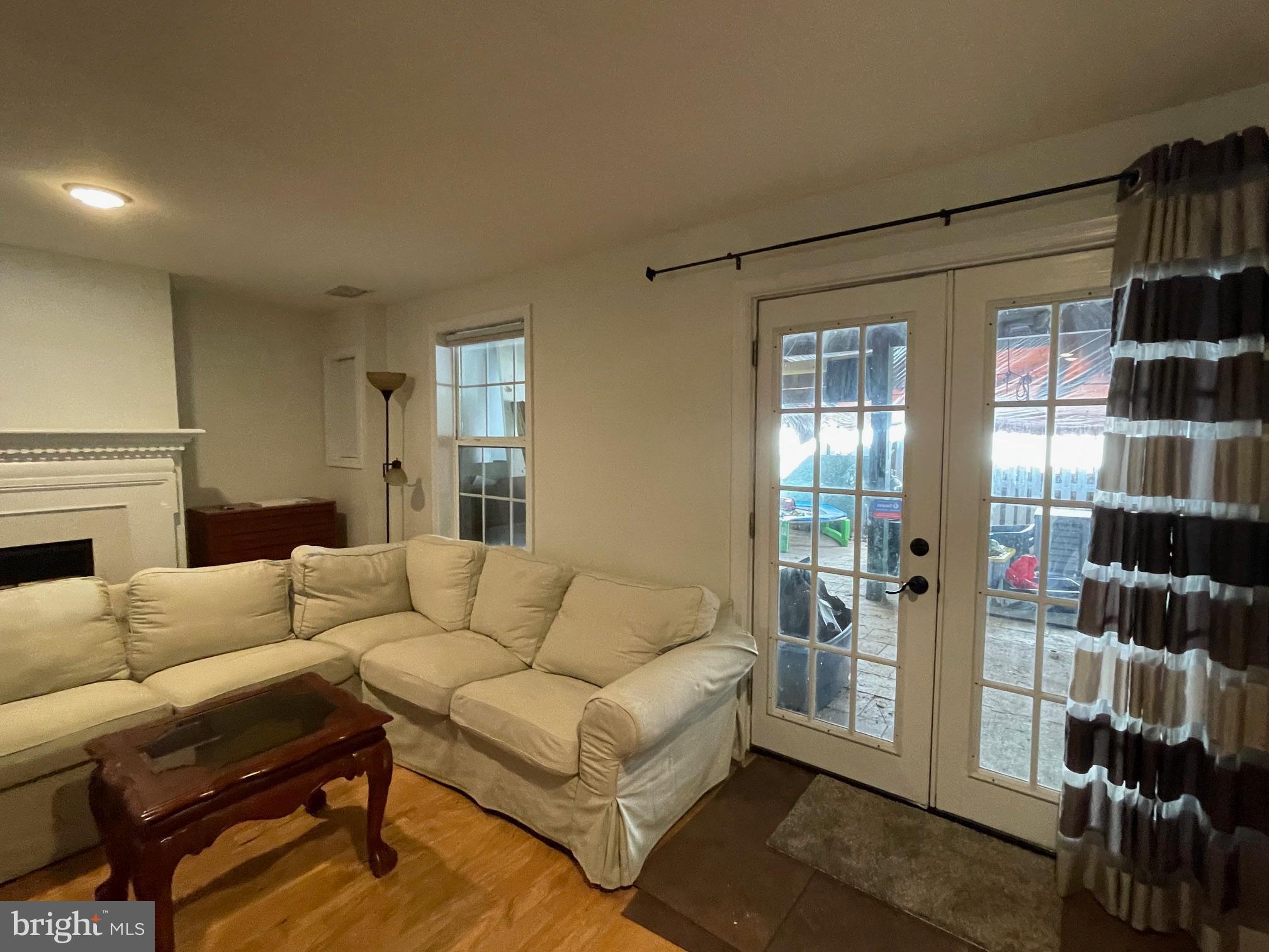 FAIR WOODS - Residential Lease