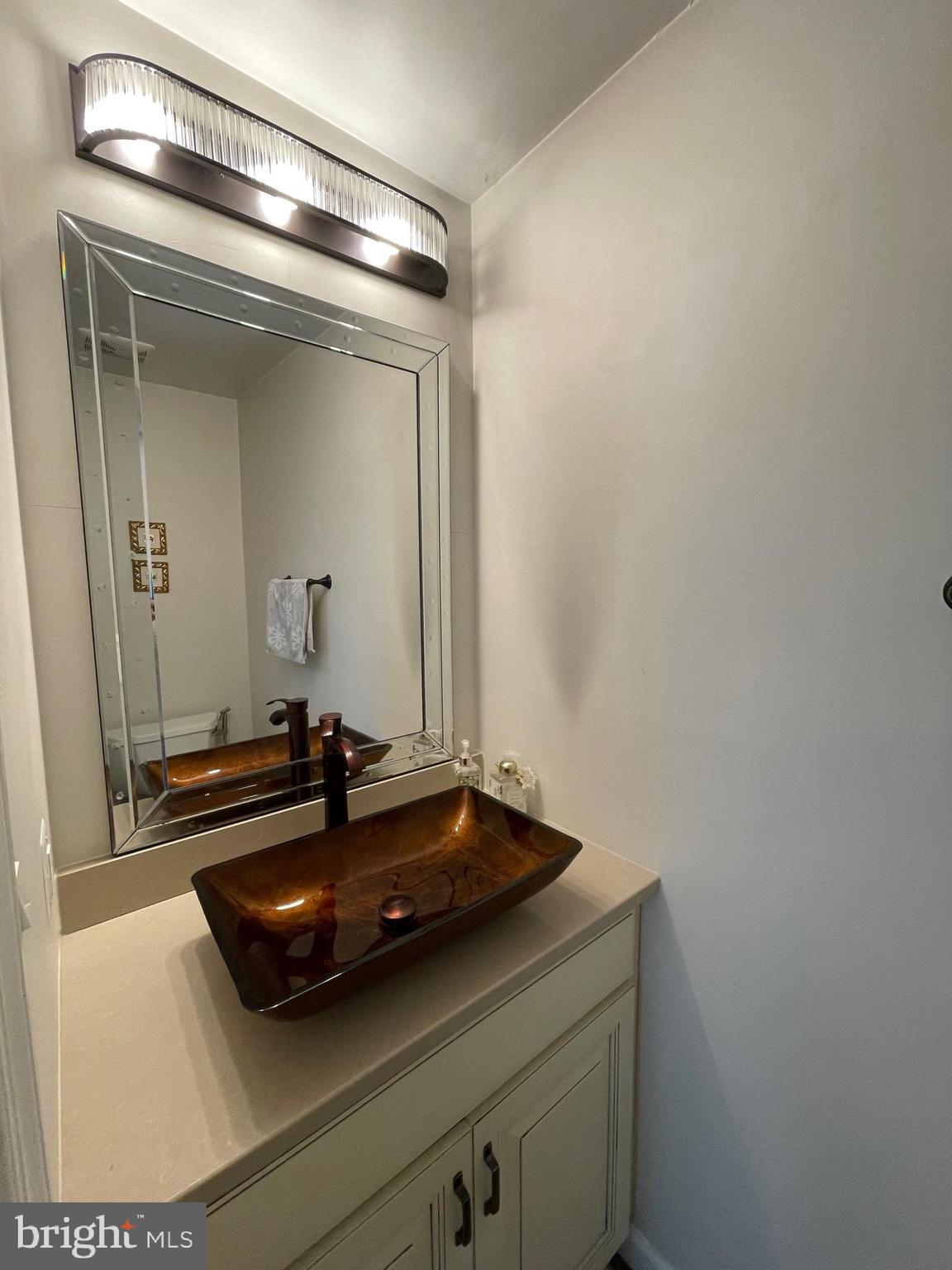 FAIR WOODS - Residential Lease