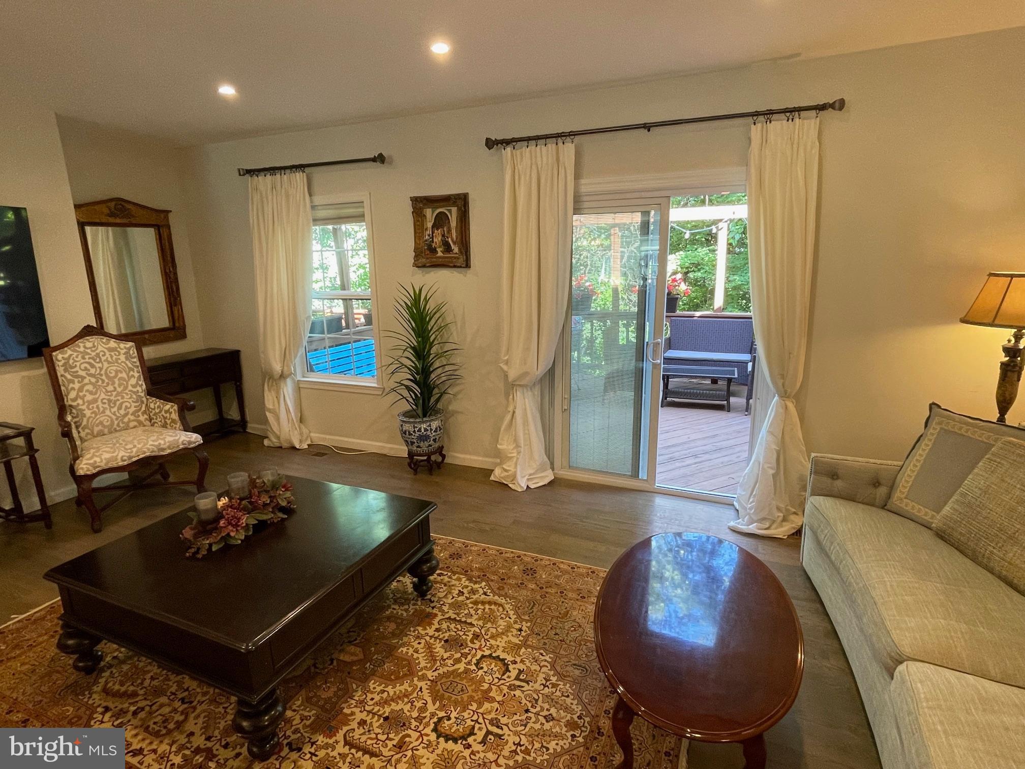 FAIR WOODS - Residential Lease