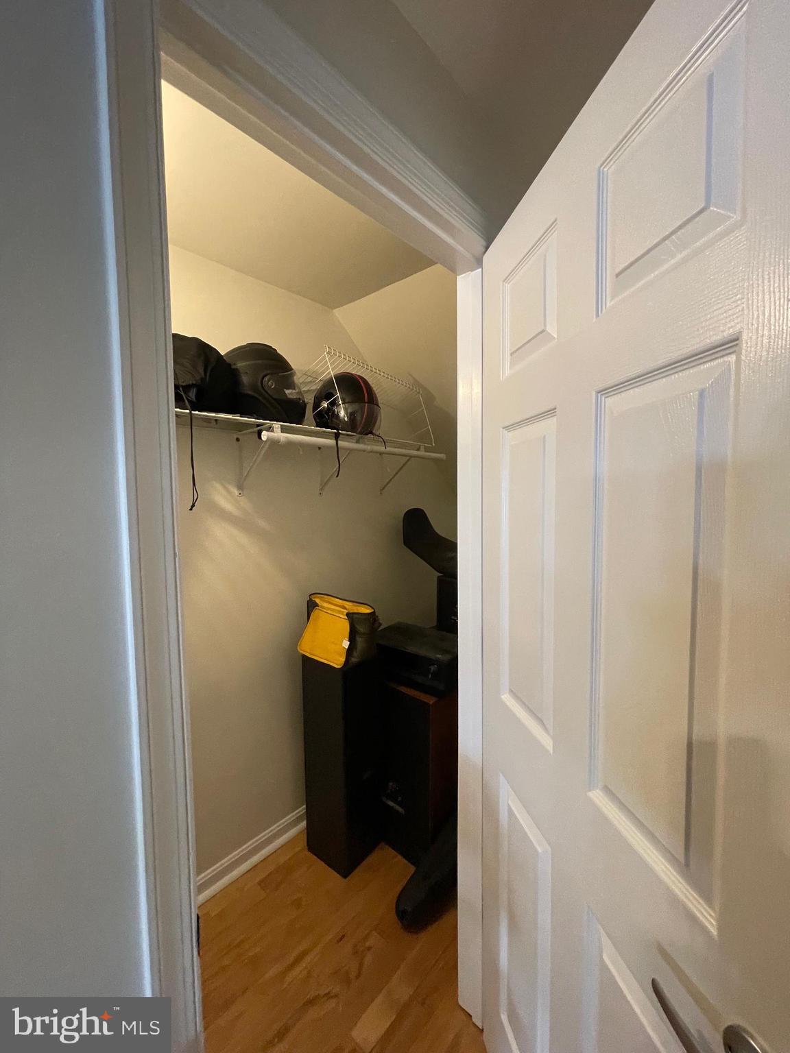 FAIR WOODS - Residential Lease