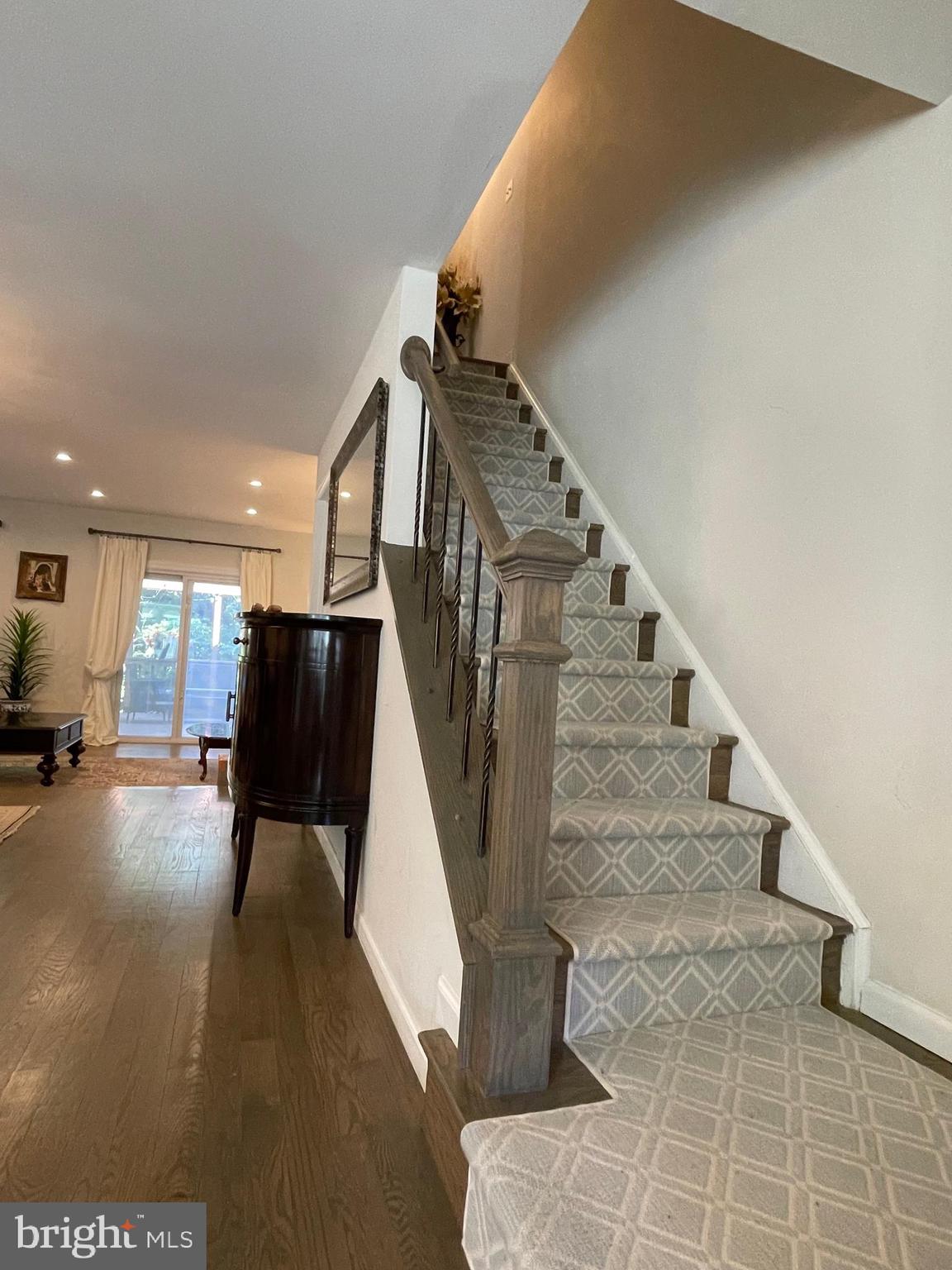 FAIR WOODS - Residential Lease