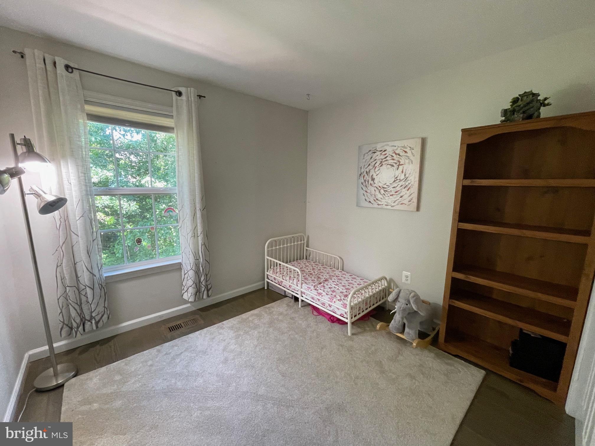 FAIR WOODS - Residential Lease