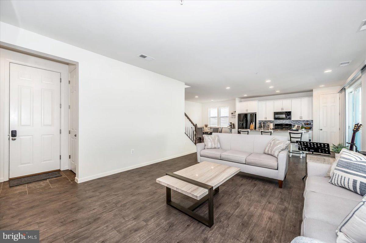 HAGERS CROSSING - Residential