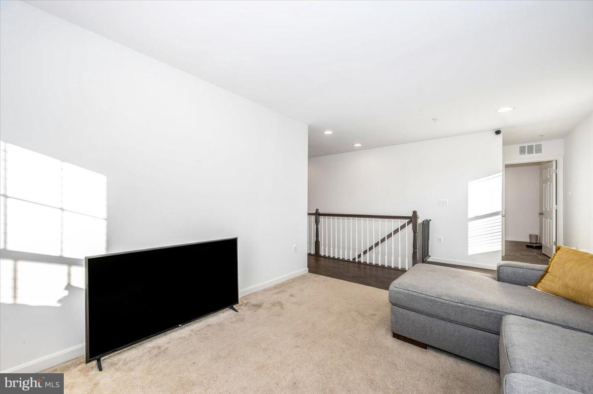 HAGERS CROSSING - Residential