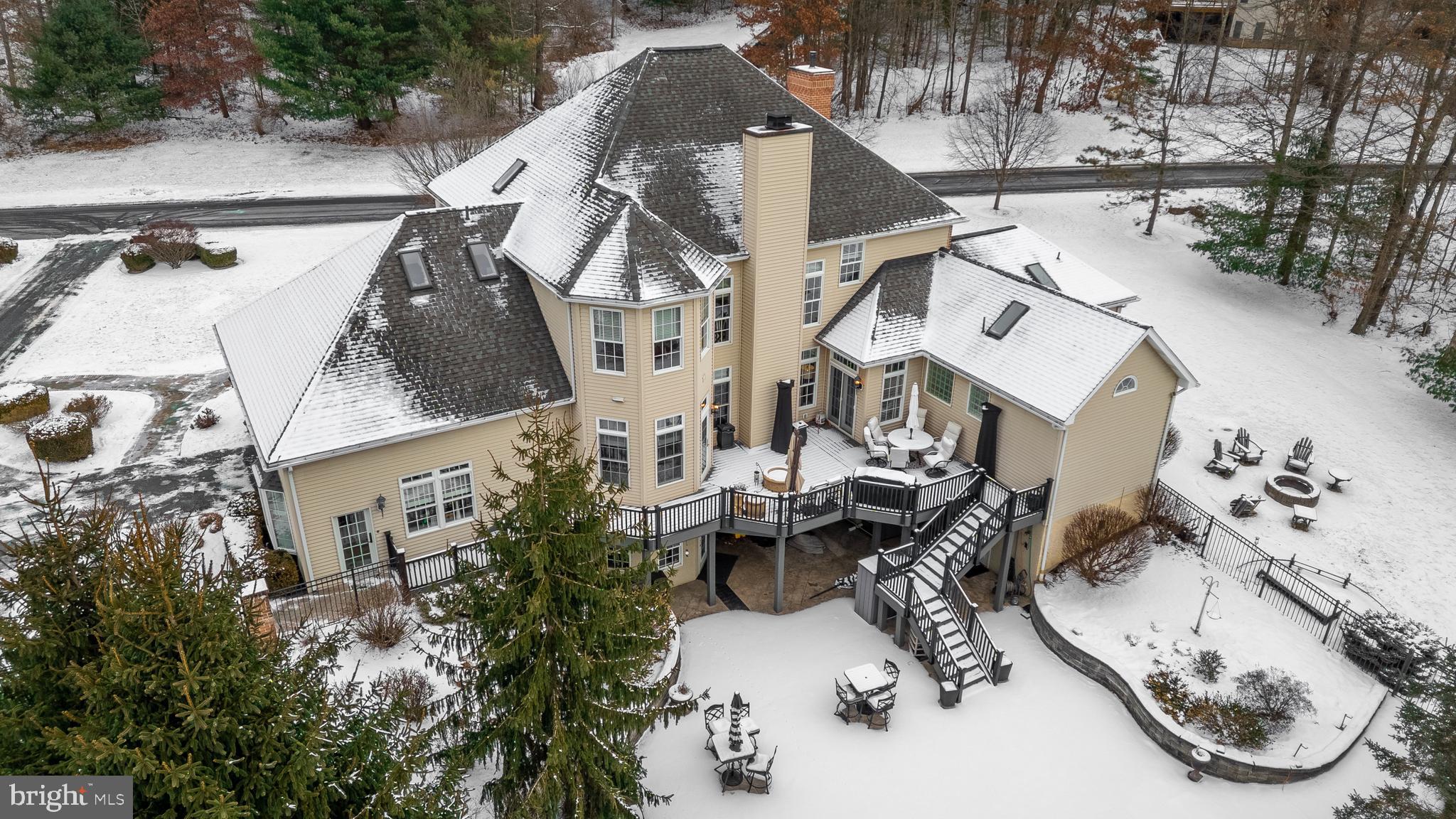 CEDAR CLIFF - Residential