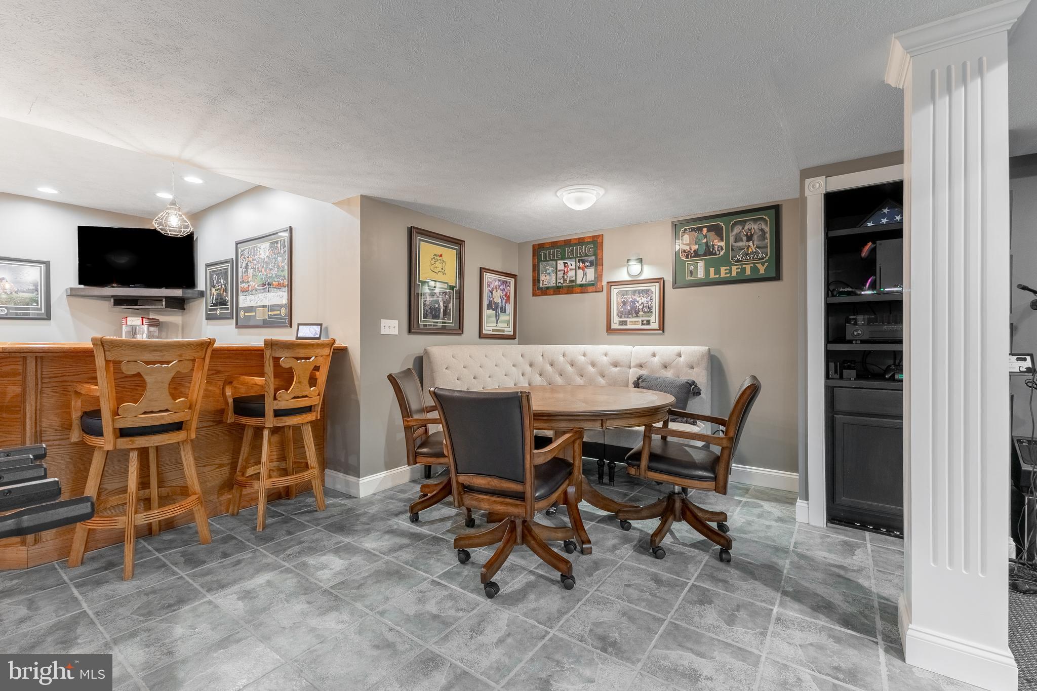 CEDAR CLIFF - Residential