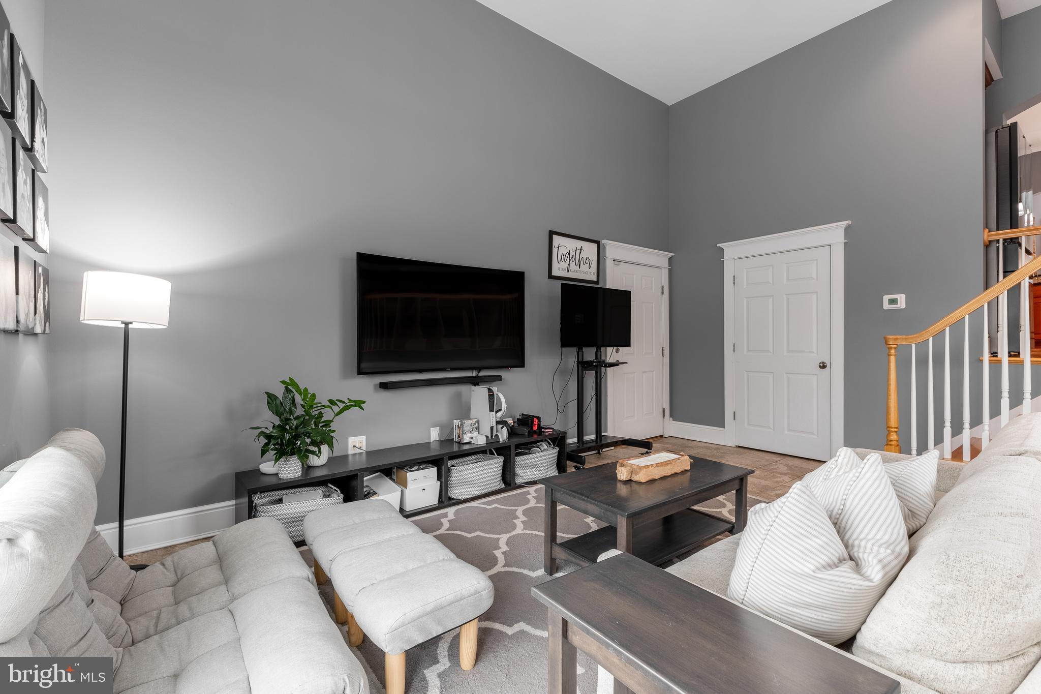 CEDAR CLIFF - Residential