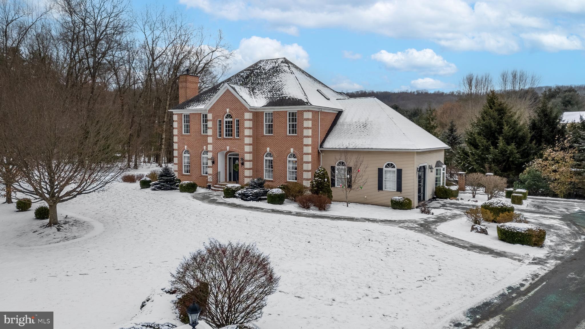 CEDAR CLIFF - Residential