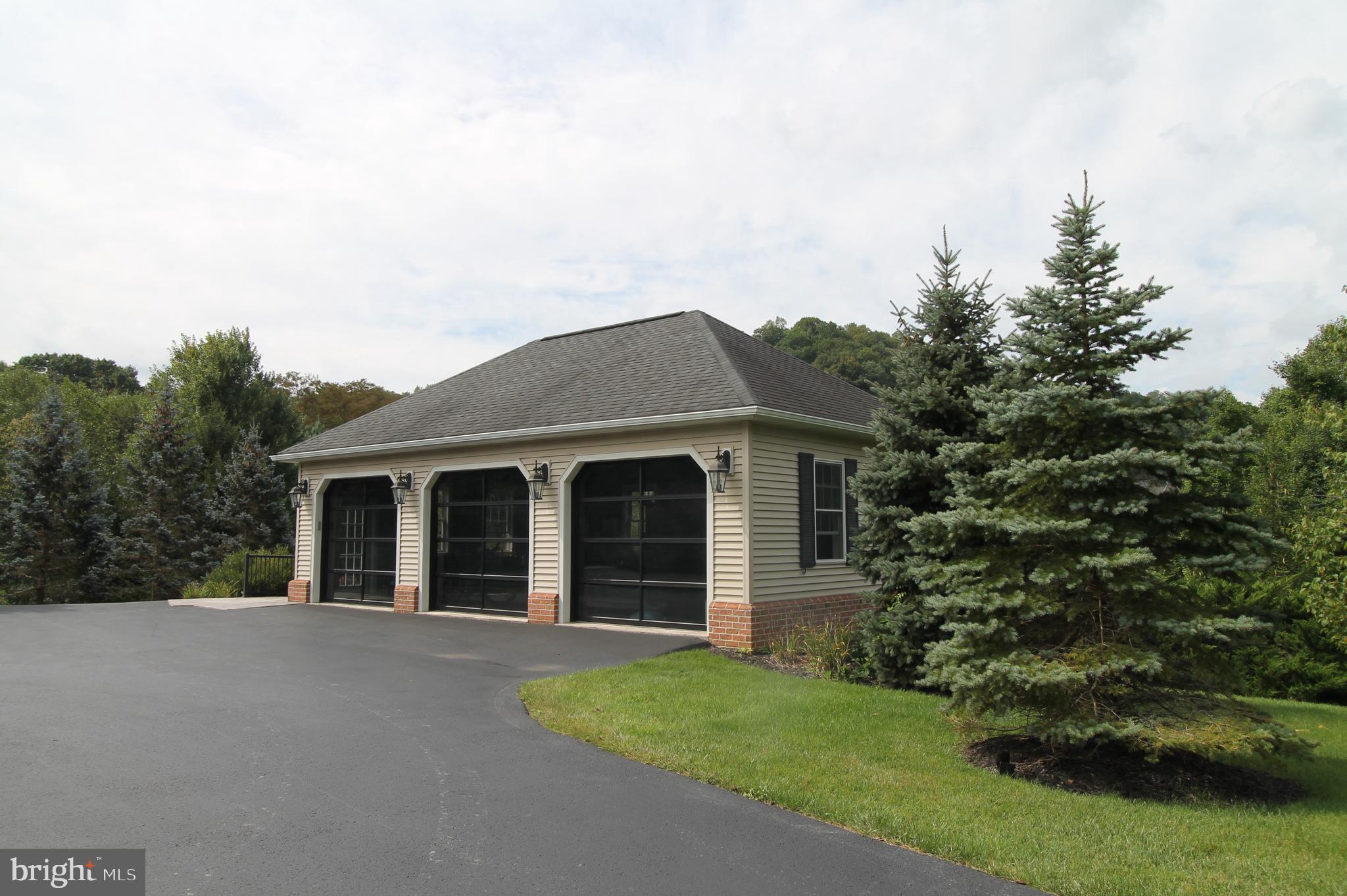 CEDAR CLIFF - Residential