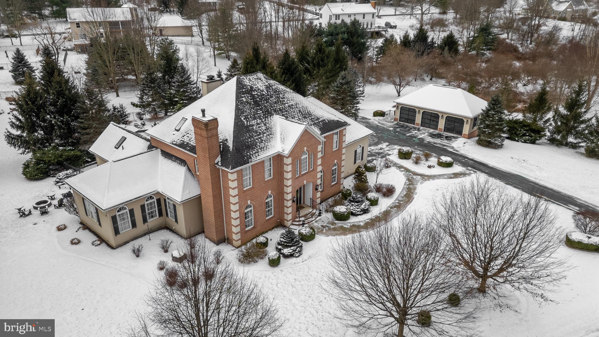 CEDAR CLIFF - Residential