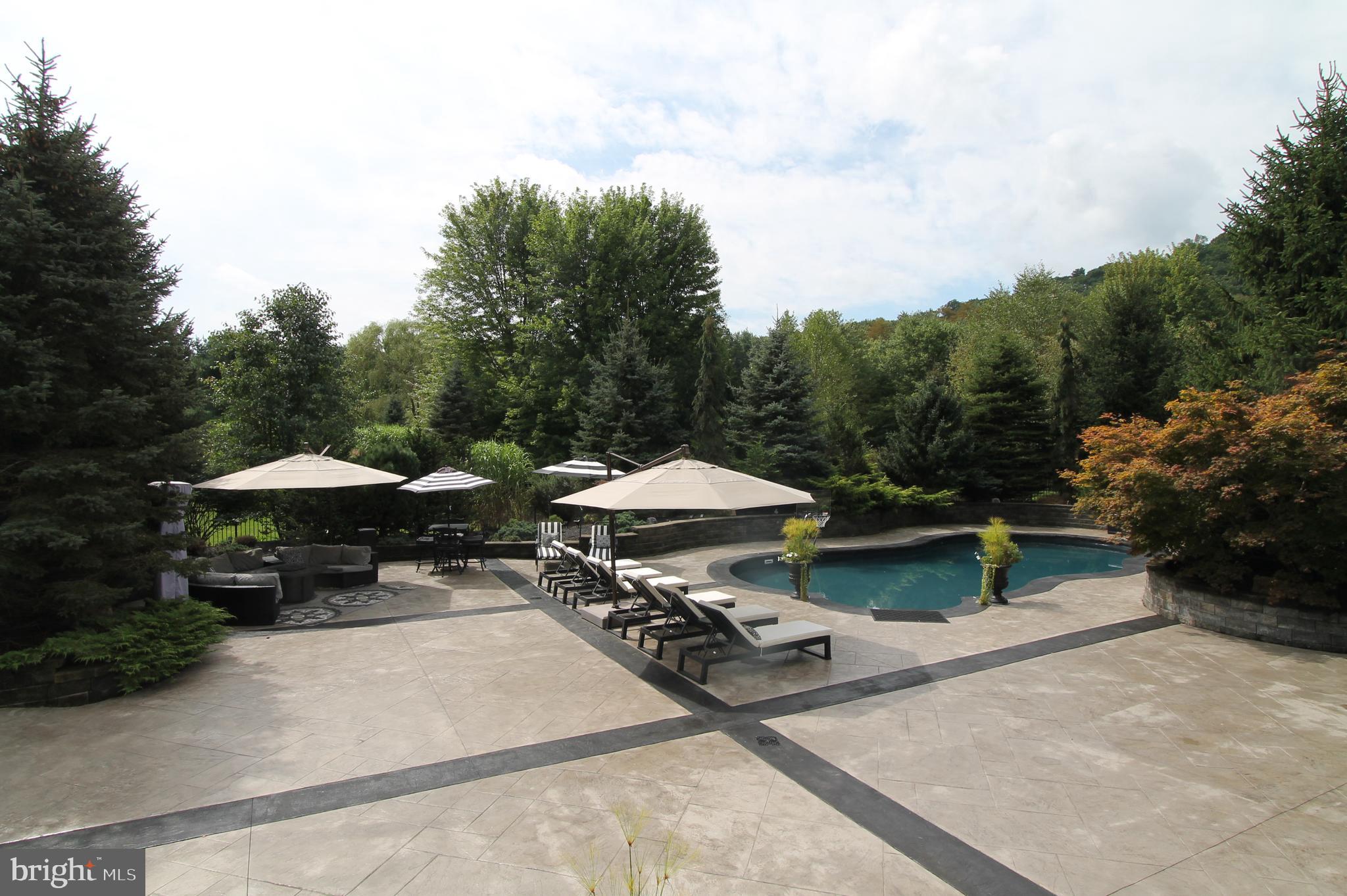 CEDAR CLIFF - Residential