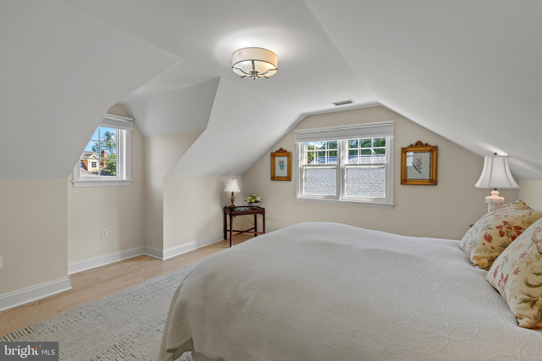 EASTPORT - Residential