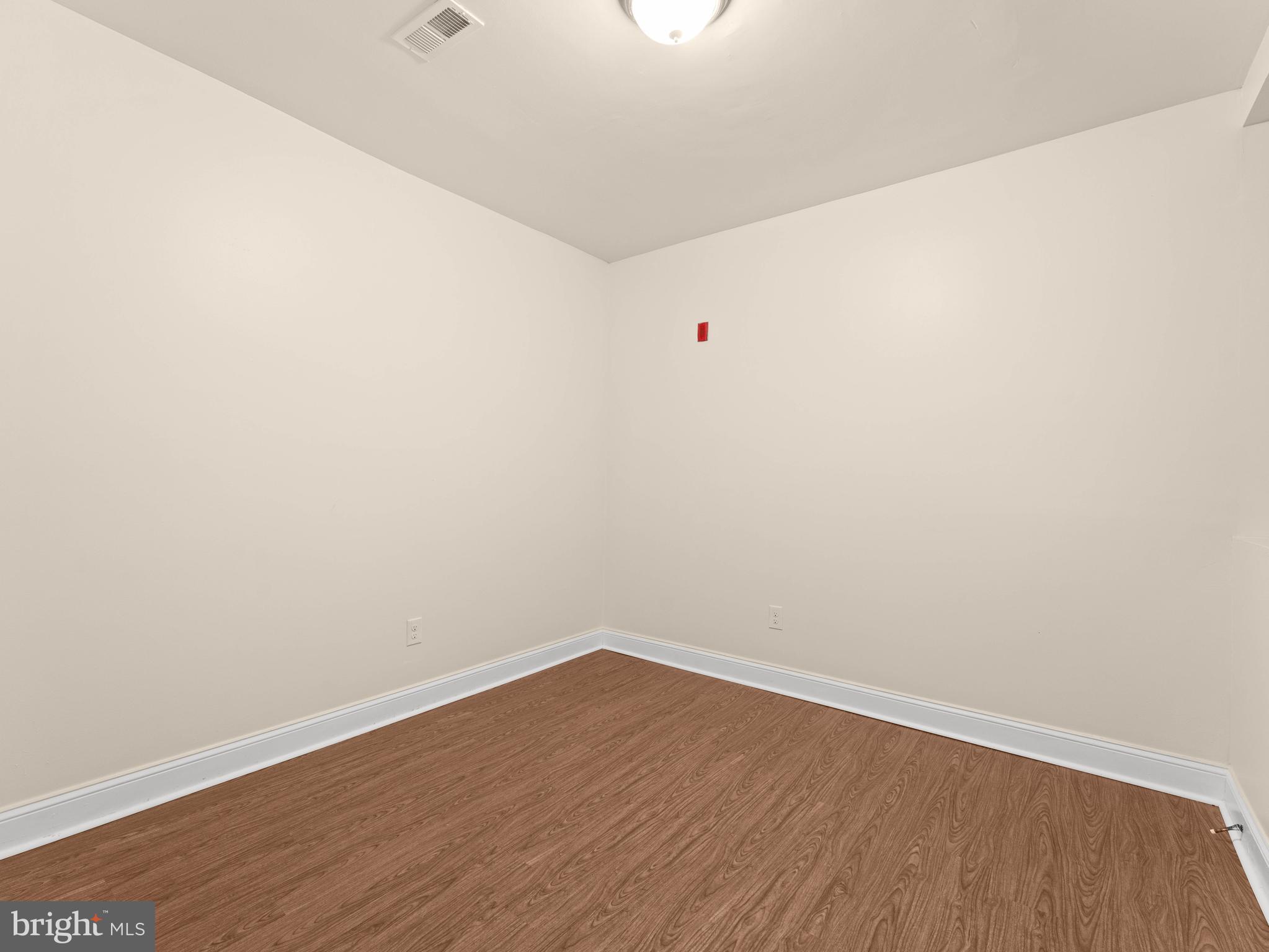 NORTH CENTRAL - Residential Lease