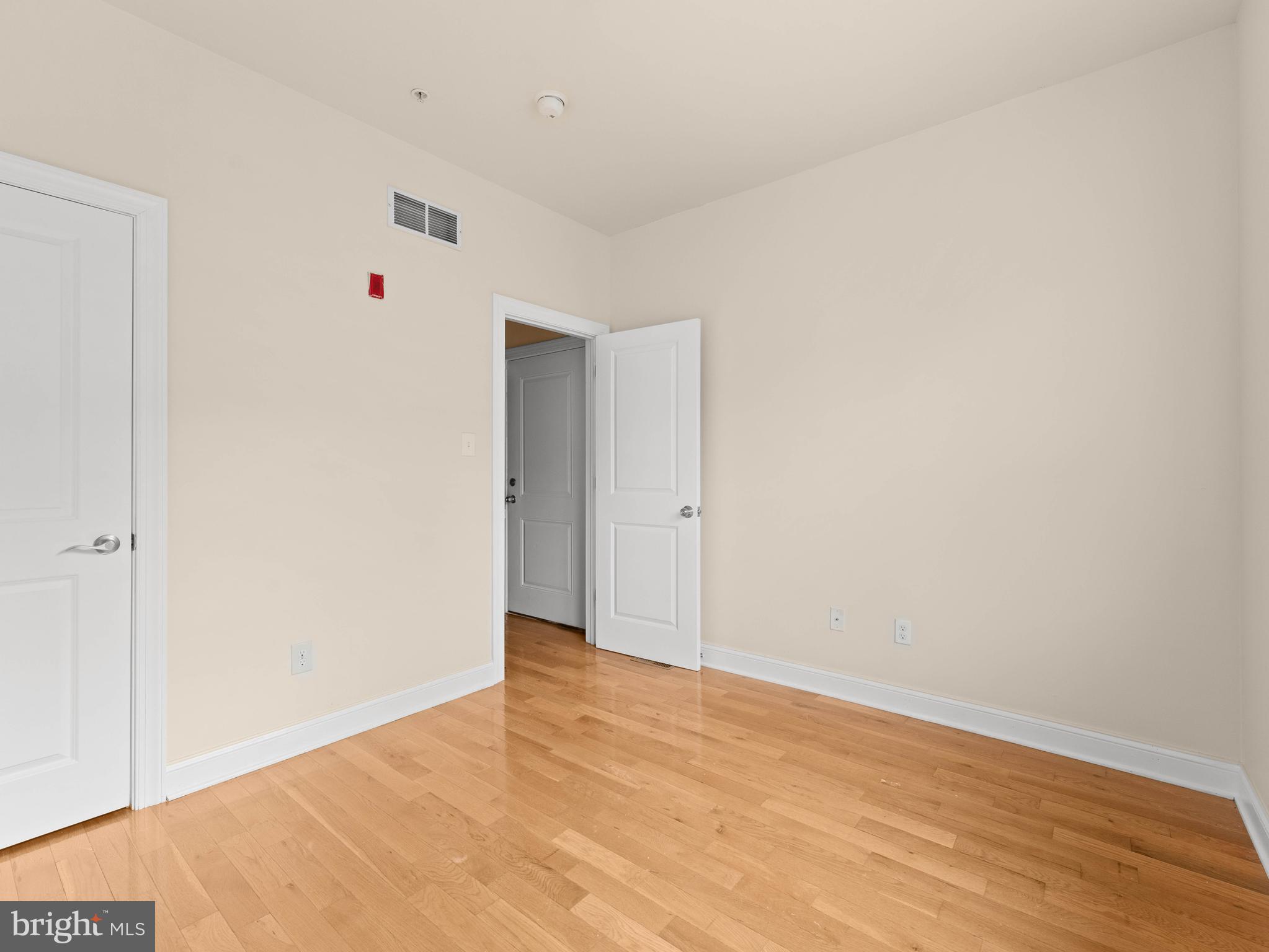 NORTH CENTRAL - Residential Lease